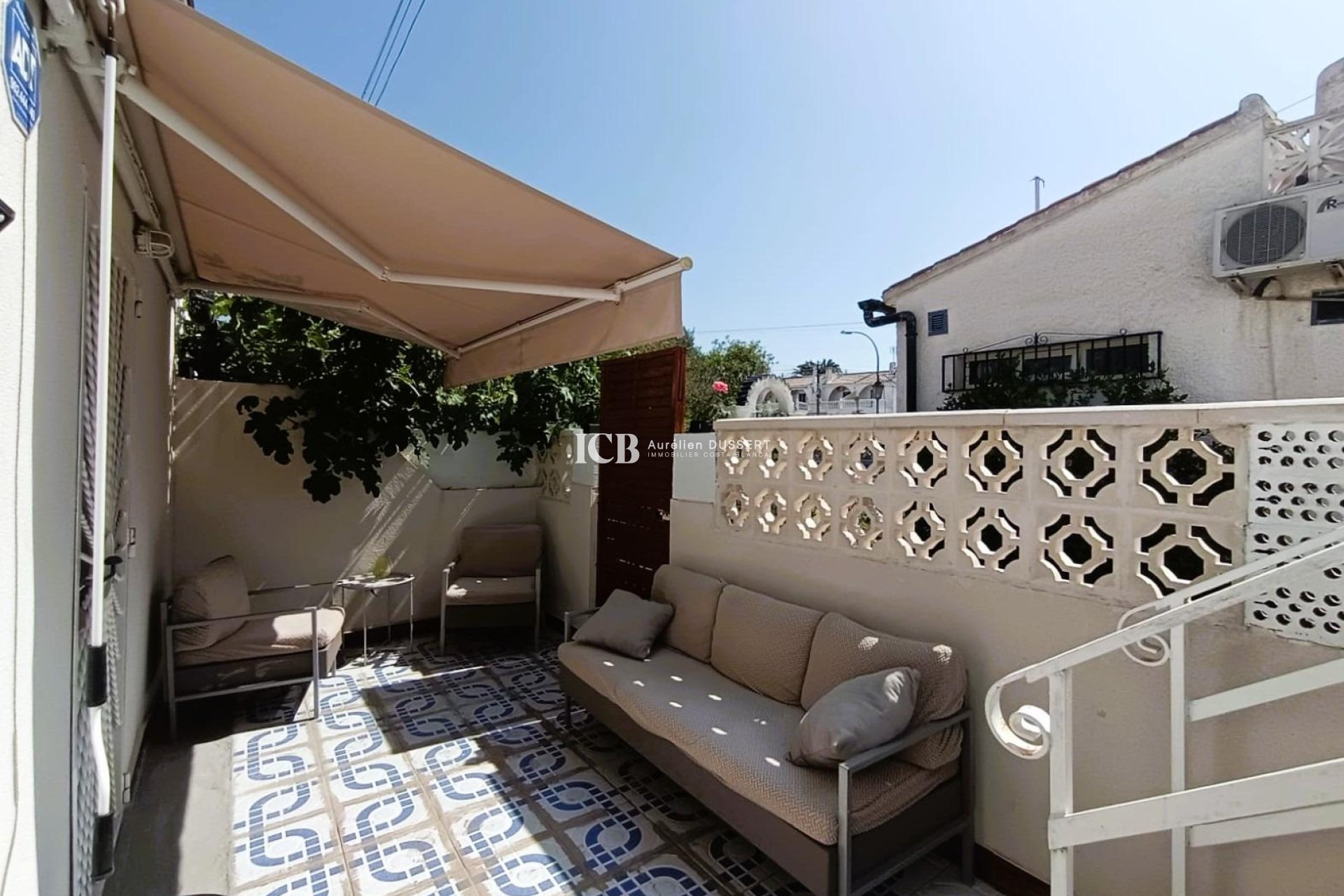 Reventa - Apartamento / piso -
Torrevieja - La Siesta - El Salado - Torreta