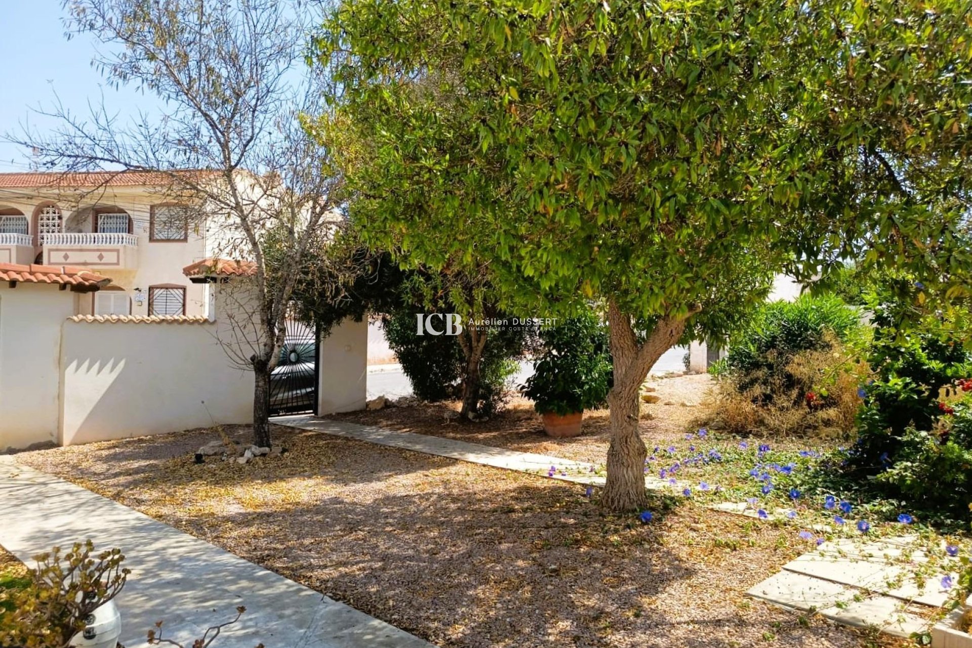 Reventa - Apartamento / piso -
Torrevieja - La Siesta - El Salado - Torreta