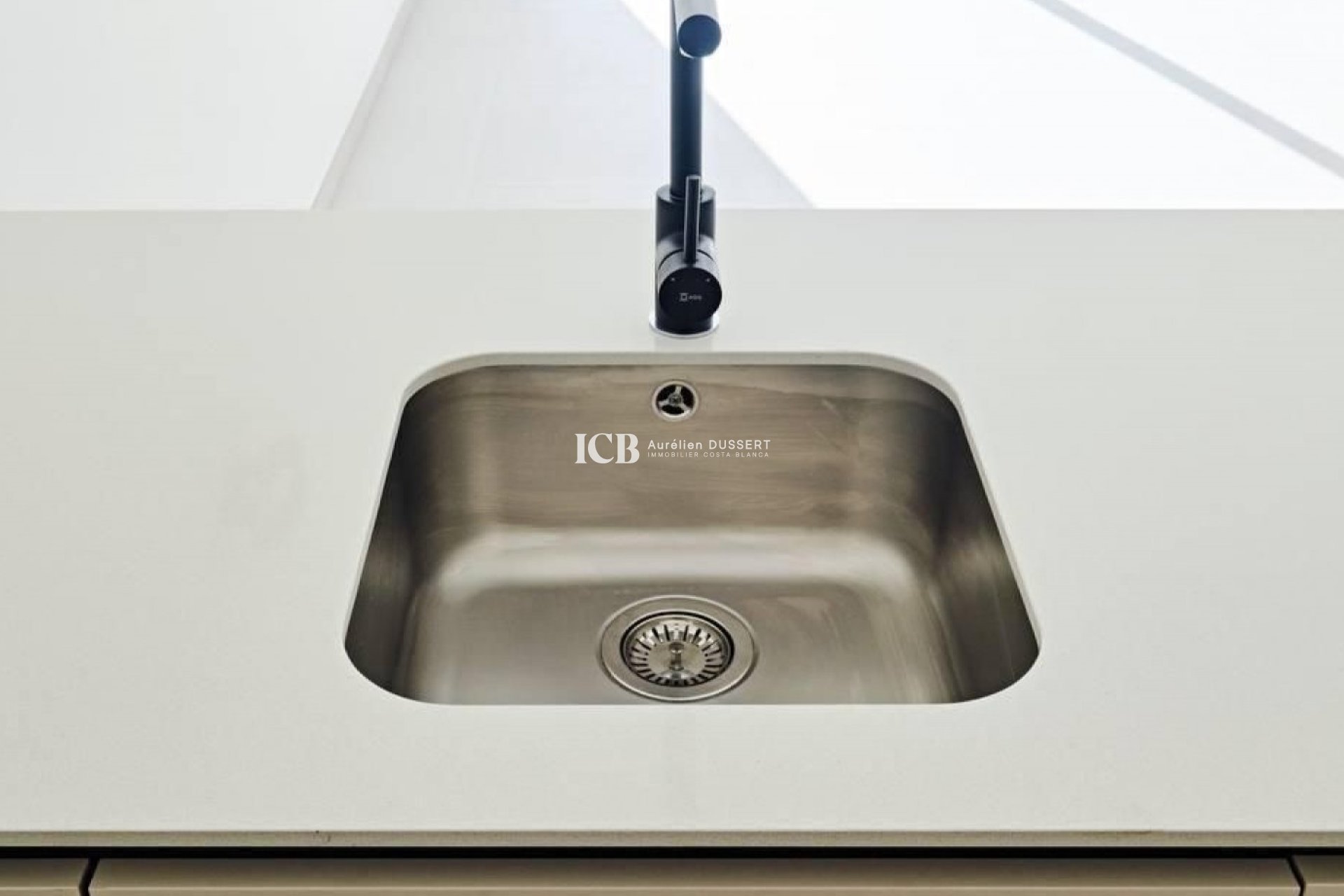 Reventa - Apartamento / piso -
Torrevieja - La veleta