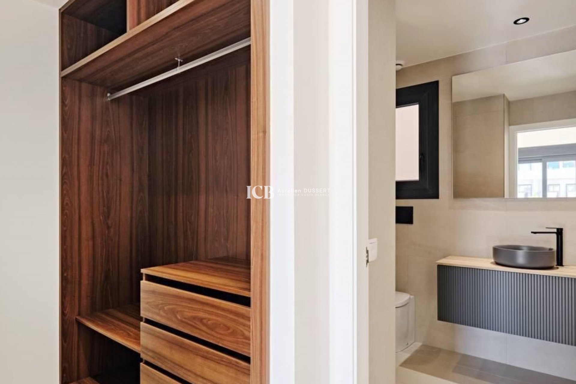 Reventa - Apartamento / piso -
Torrevieja - La veleta