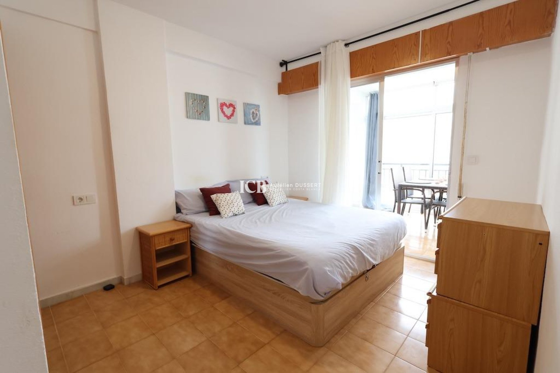 Reventa - Apartamento / piso -
Torrevieja - La veleta