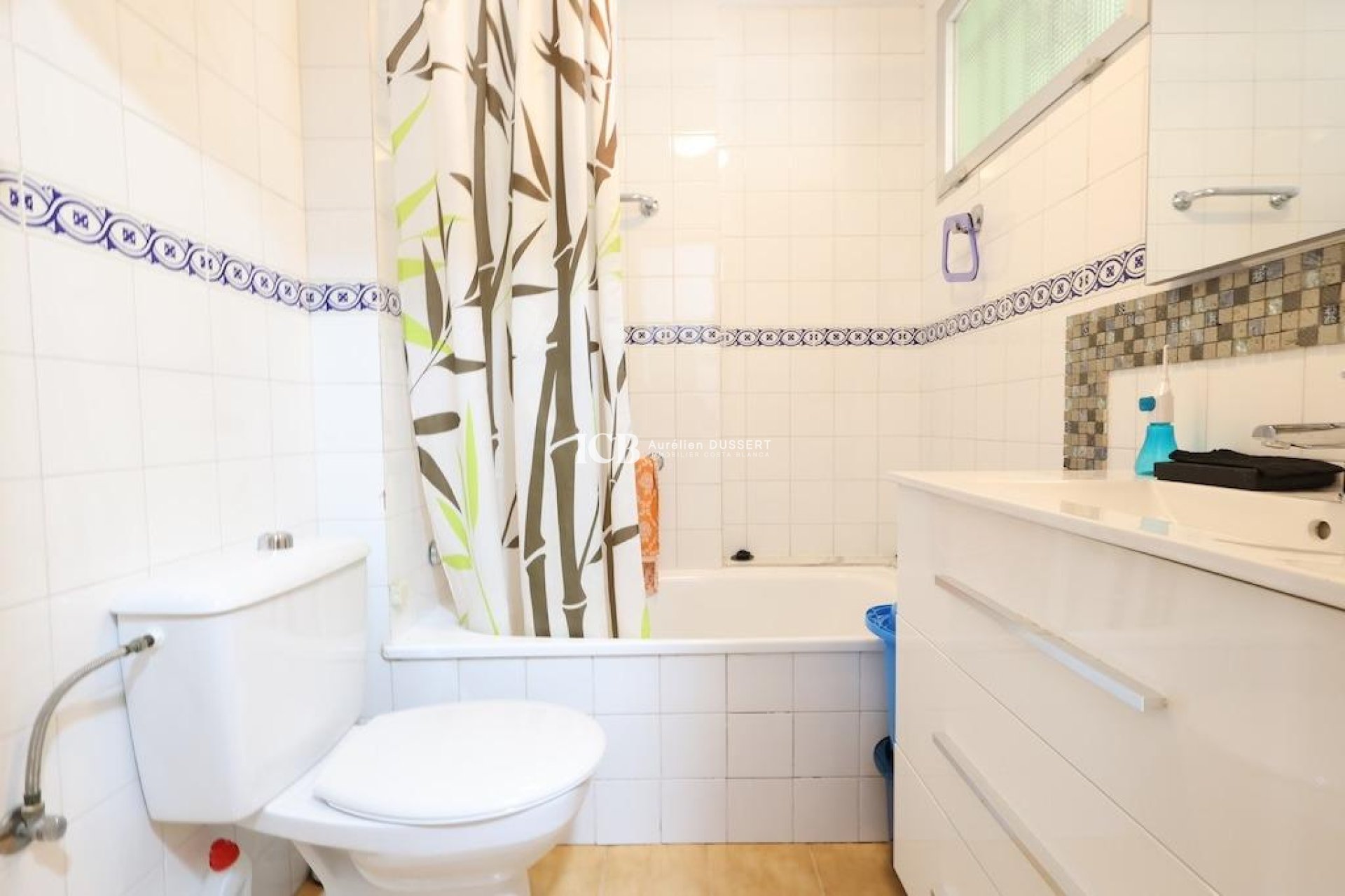 Reventa - Apartamento / piso -
Torrevieja - La veleta