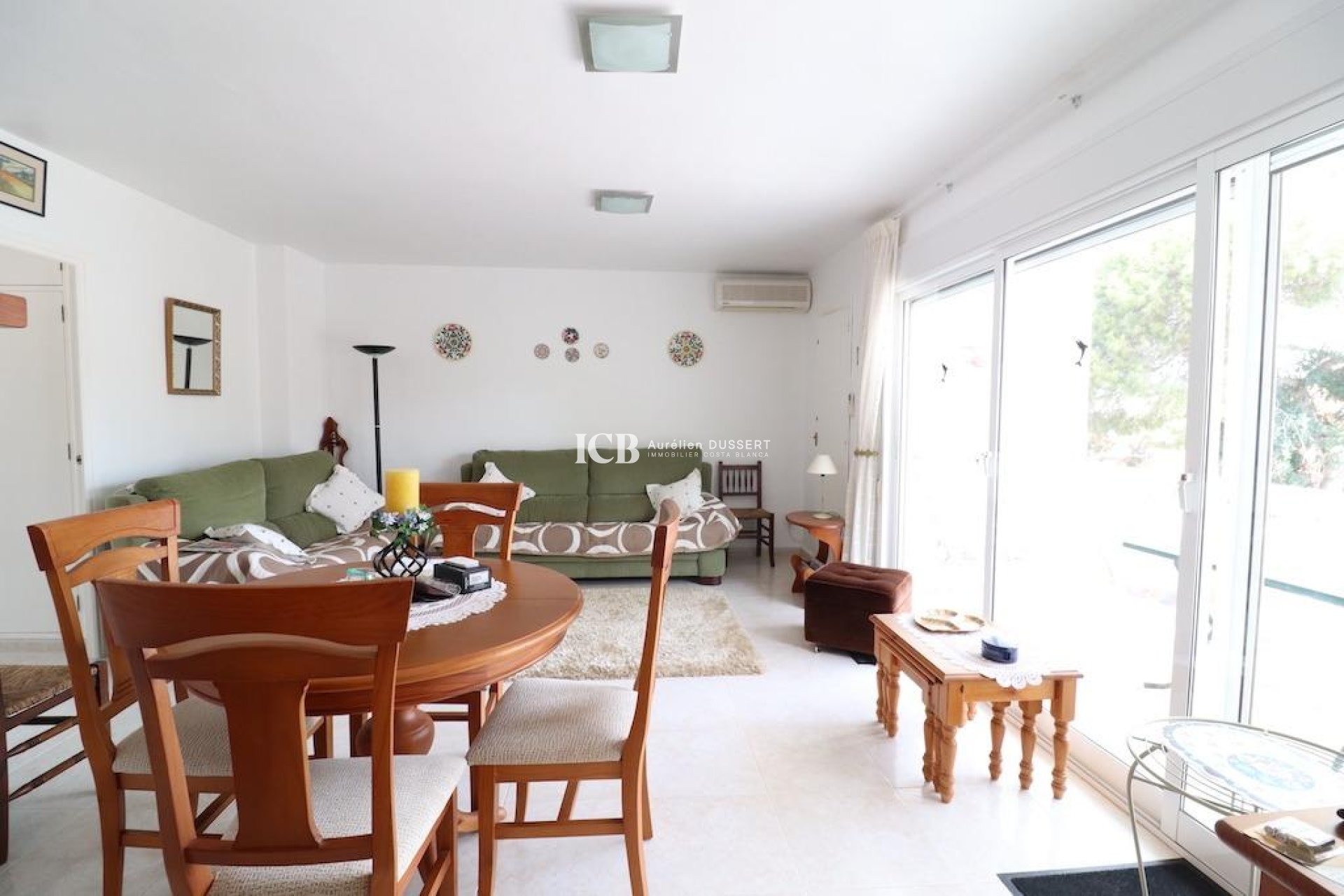 Reventa - Apartamento / piso -
Torrevieja - Lago jardin