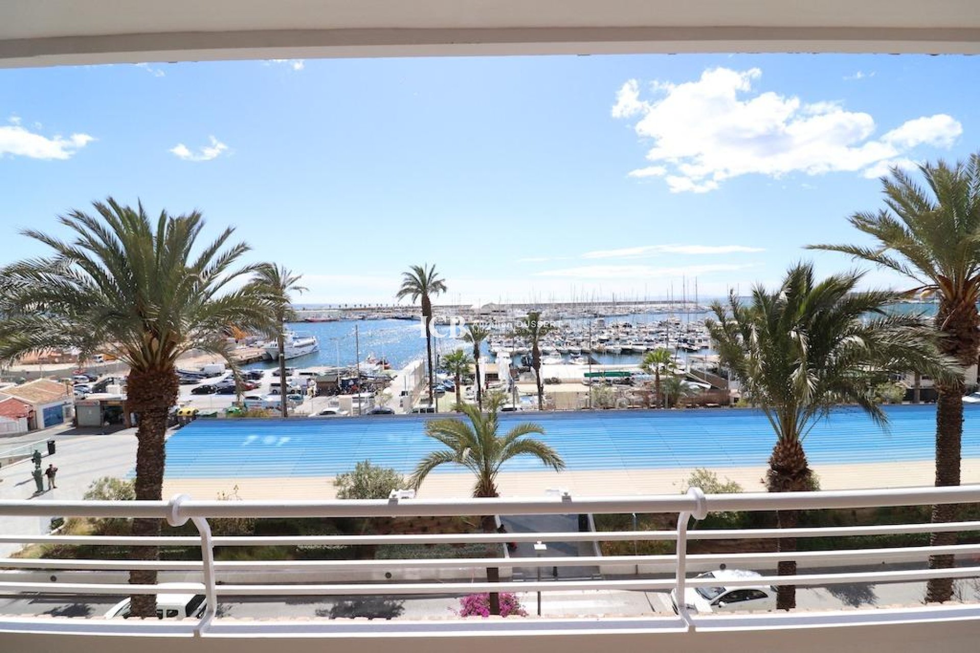 Reventa - Apartamento / piso -
Torrevieja - Paseo maritimo