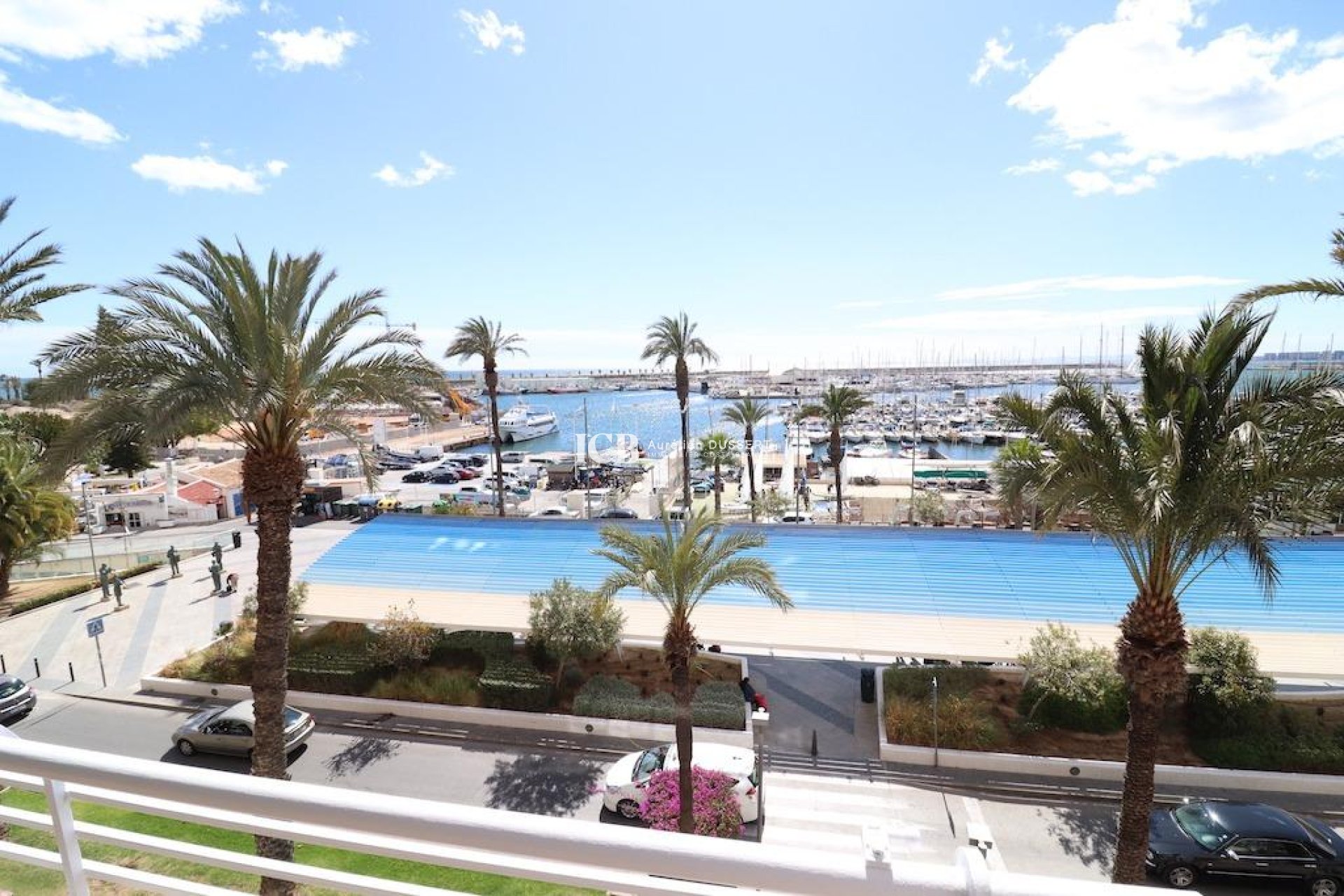 Reventa - Apartamento / piso -
Torrevieja - Paseo maritimo