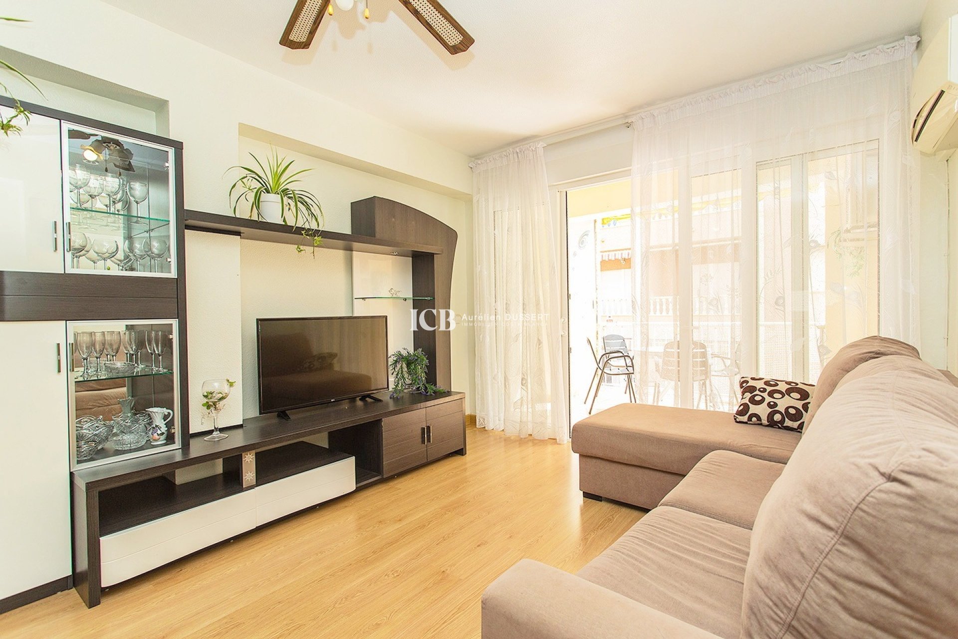 Reventa - Apartamento / piso -
Torrevieja - Playa del cura