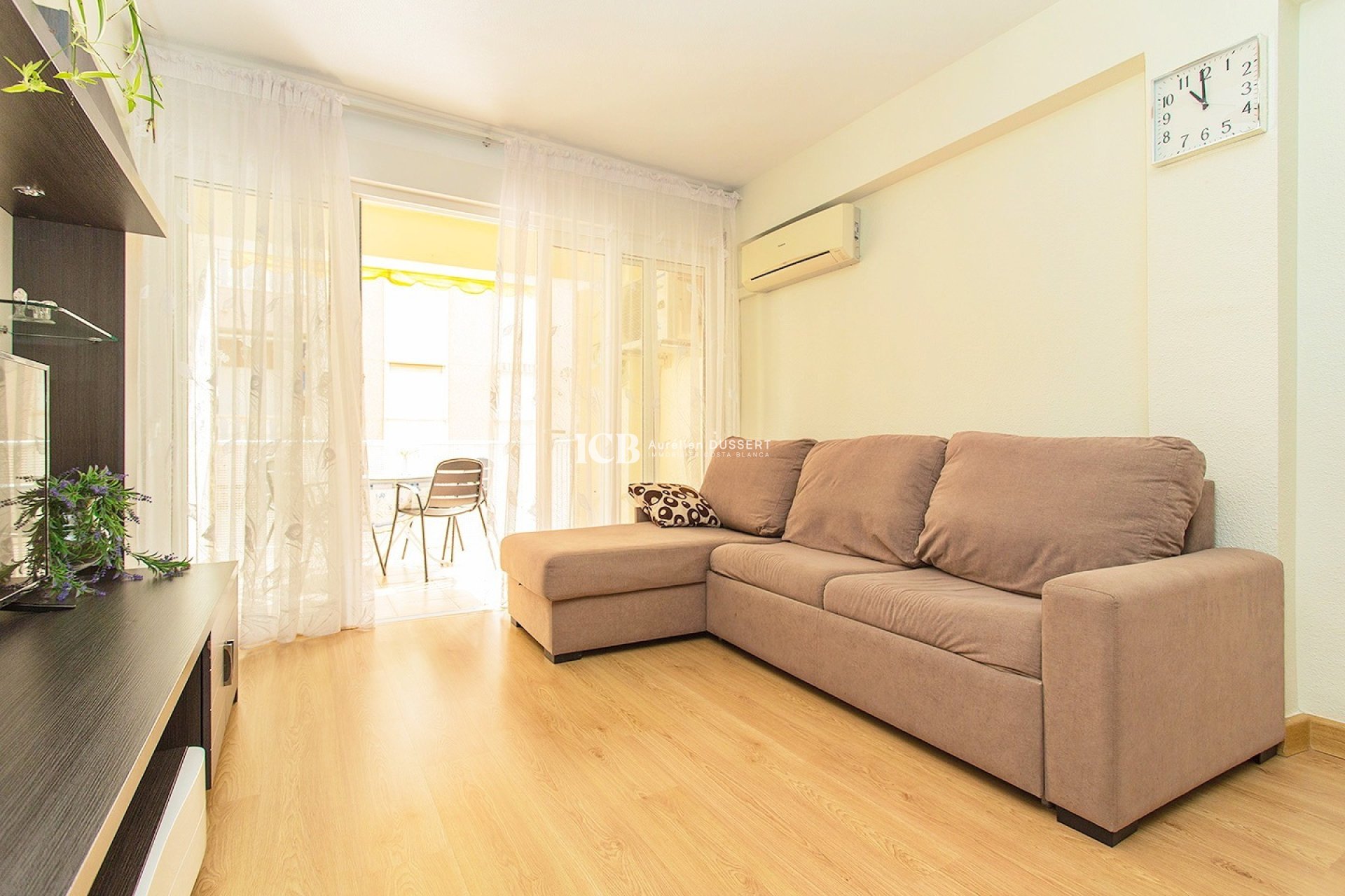 Reventa - Apartamento / piso -
Torrevieja - Playa del cura