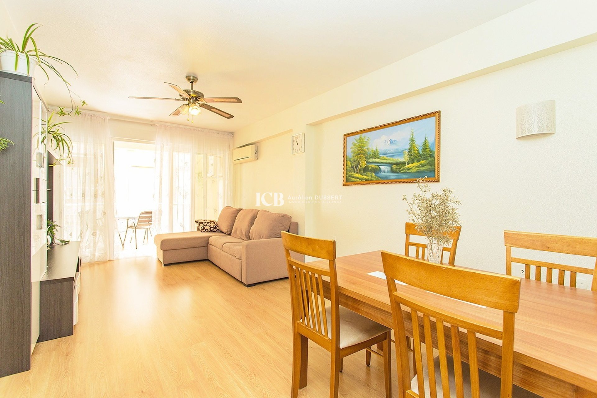 Reventa - Apartamento / piso -
Torrevieja - Playa del cura