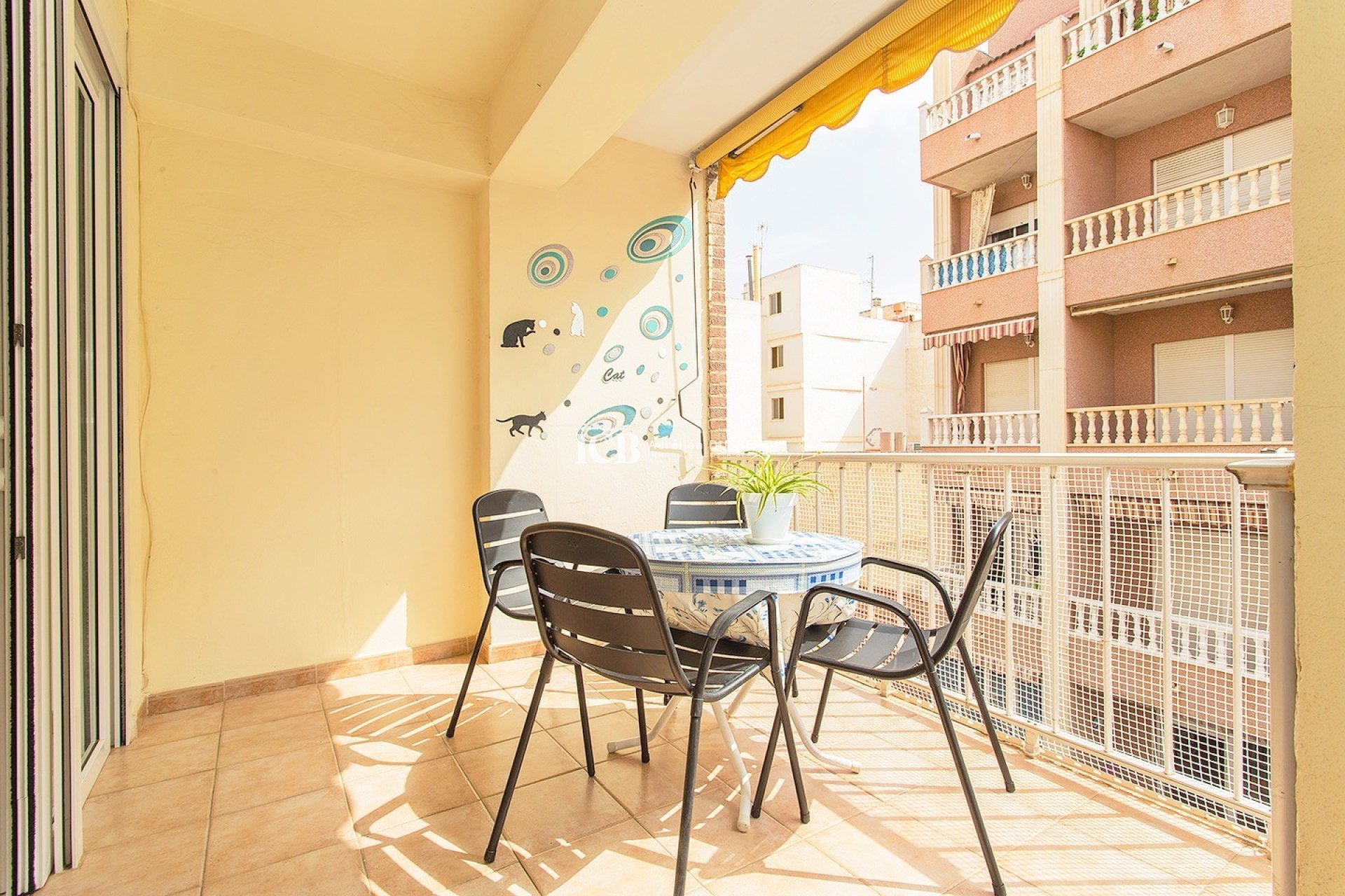 Reventa - Apartamento / piso -
Torrevieja - Playa del cura