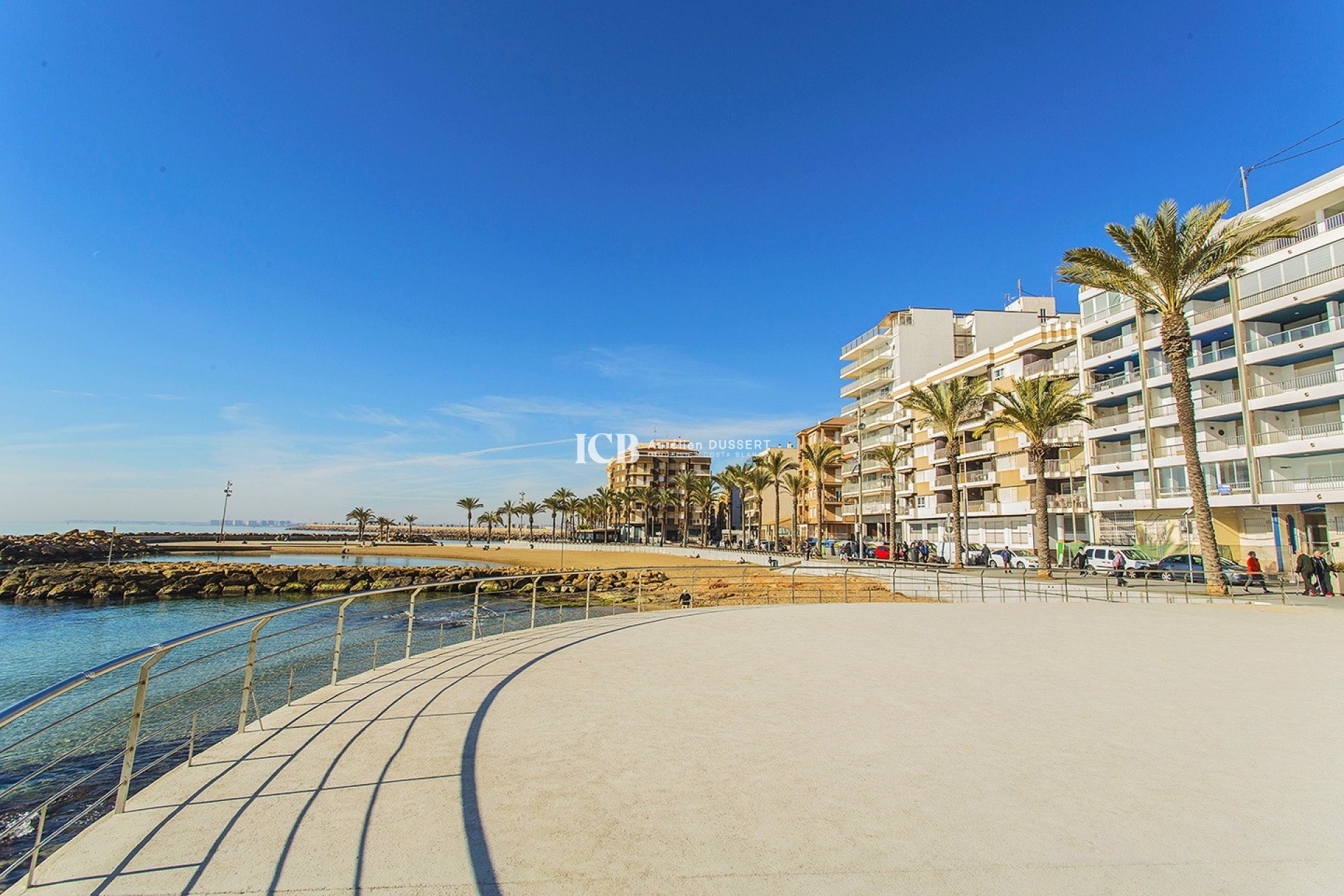 Reventa - Apartamento / piso -
Torrevieja - Playa del cura