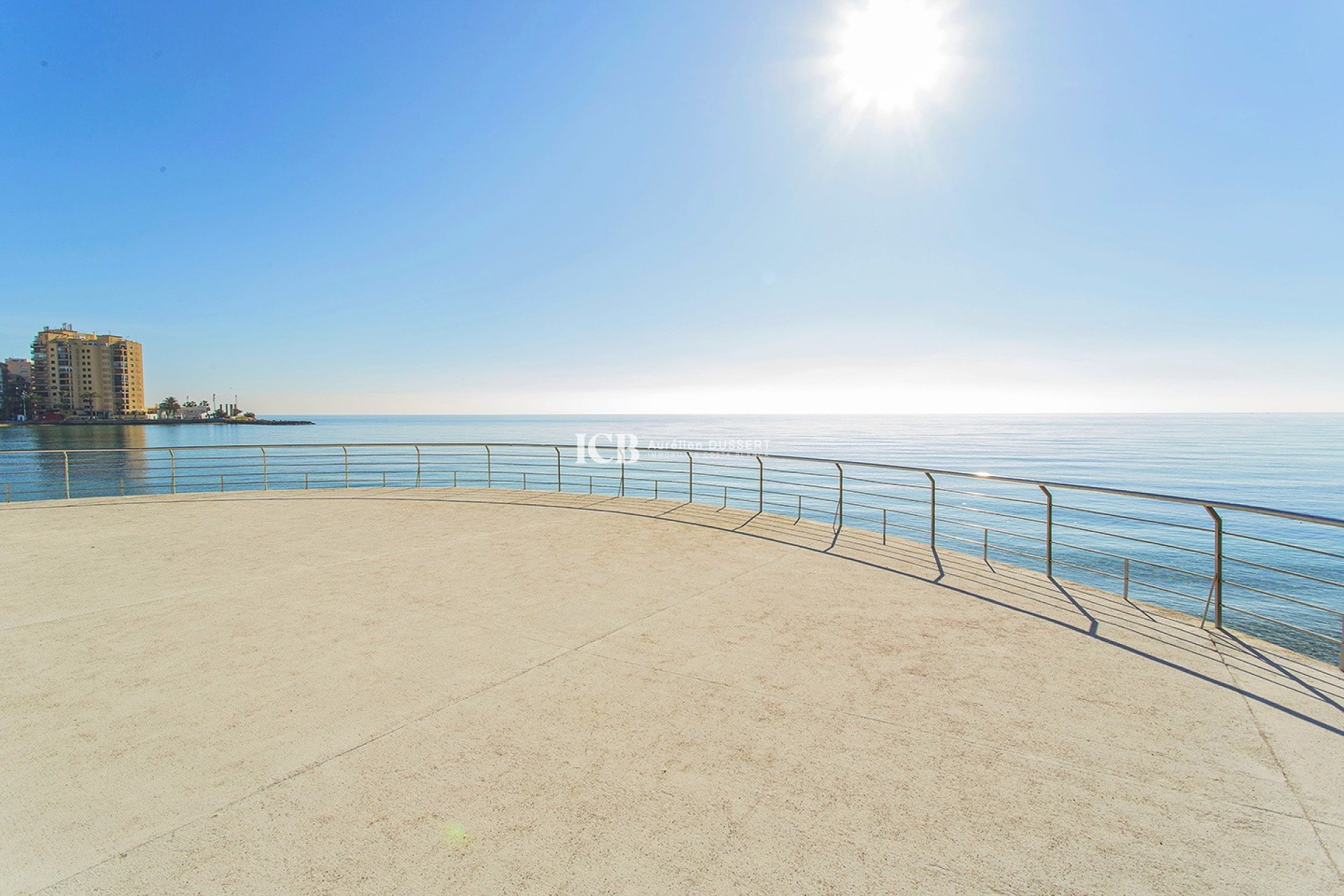 Reventa - Apartamento / piso -
Torrevieja - Playa del cura