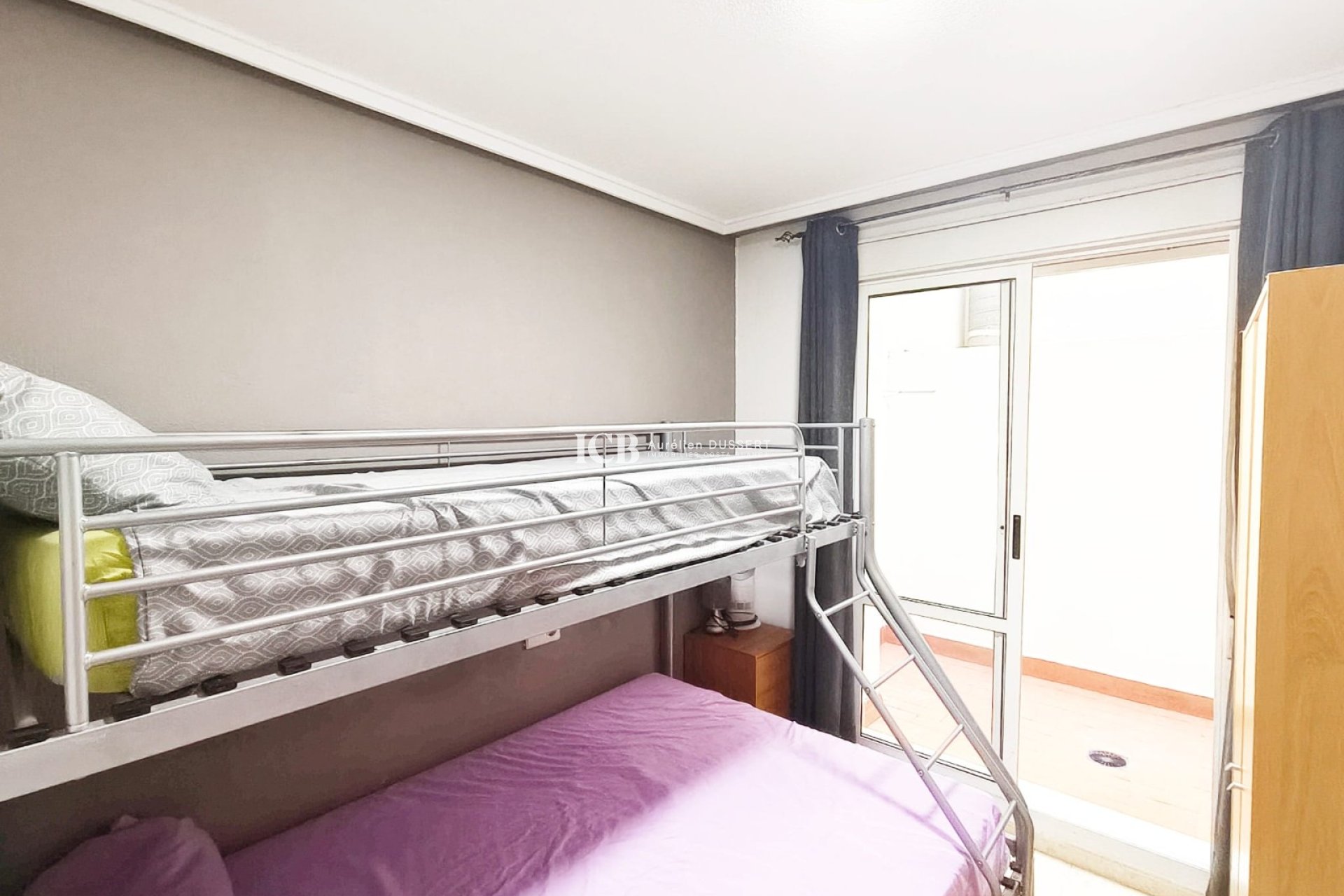 Reventa - Apartamento / piso -
Torrevieja - Torrevieja Centro