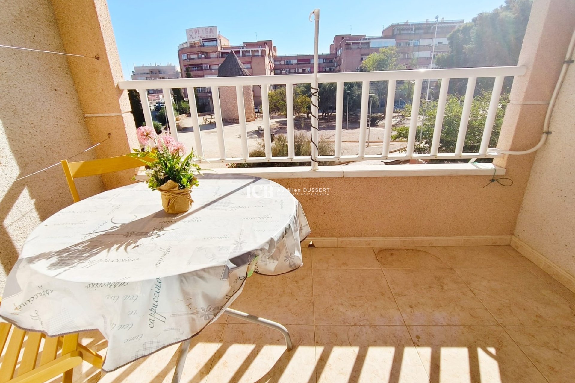 Reventa - Apartamento / piso -
Torrevieja - Torrevieja Centro