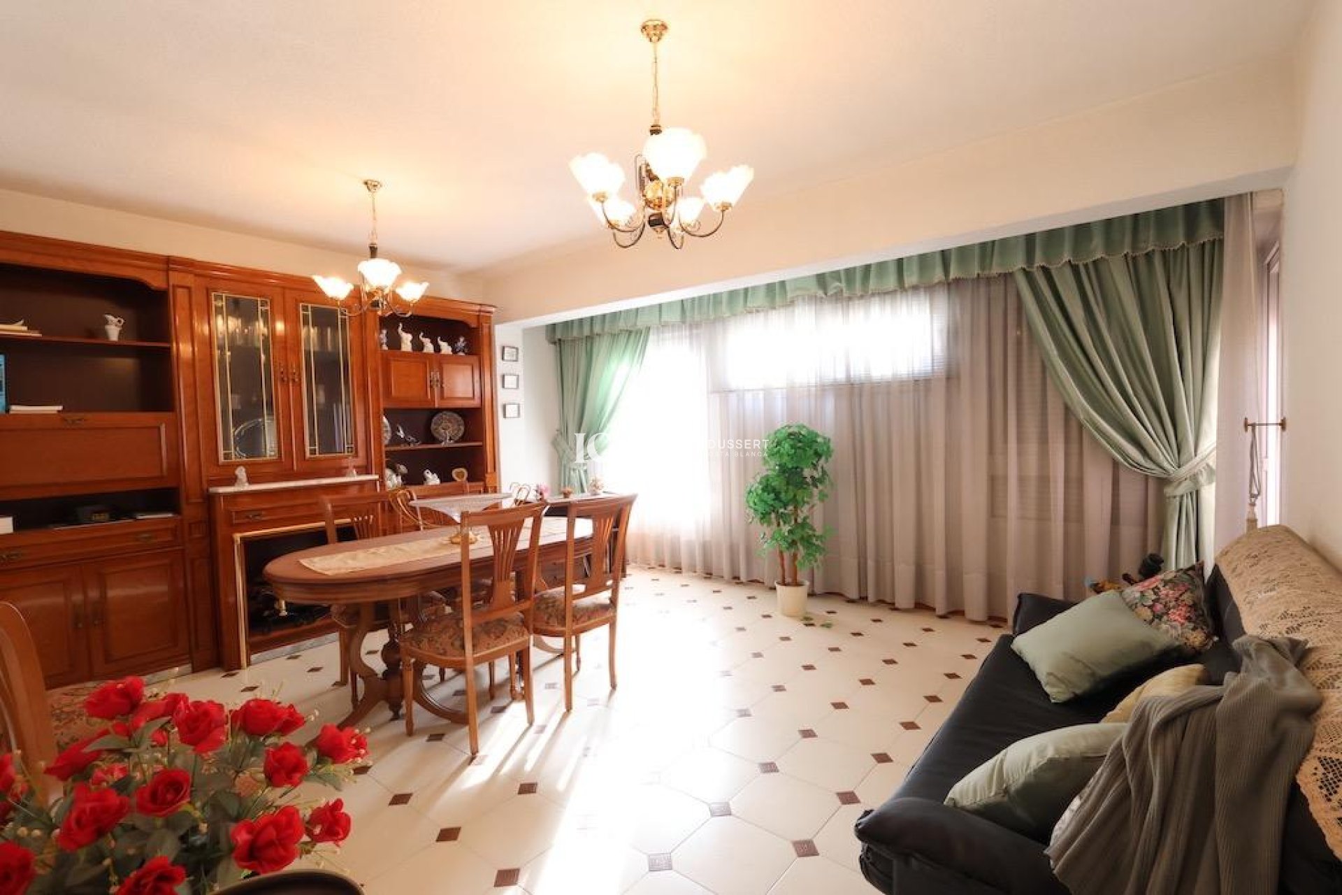 Reventa - Apartamento / piso -
Torrevieja - torrevieja