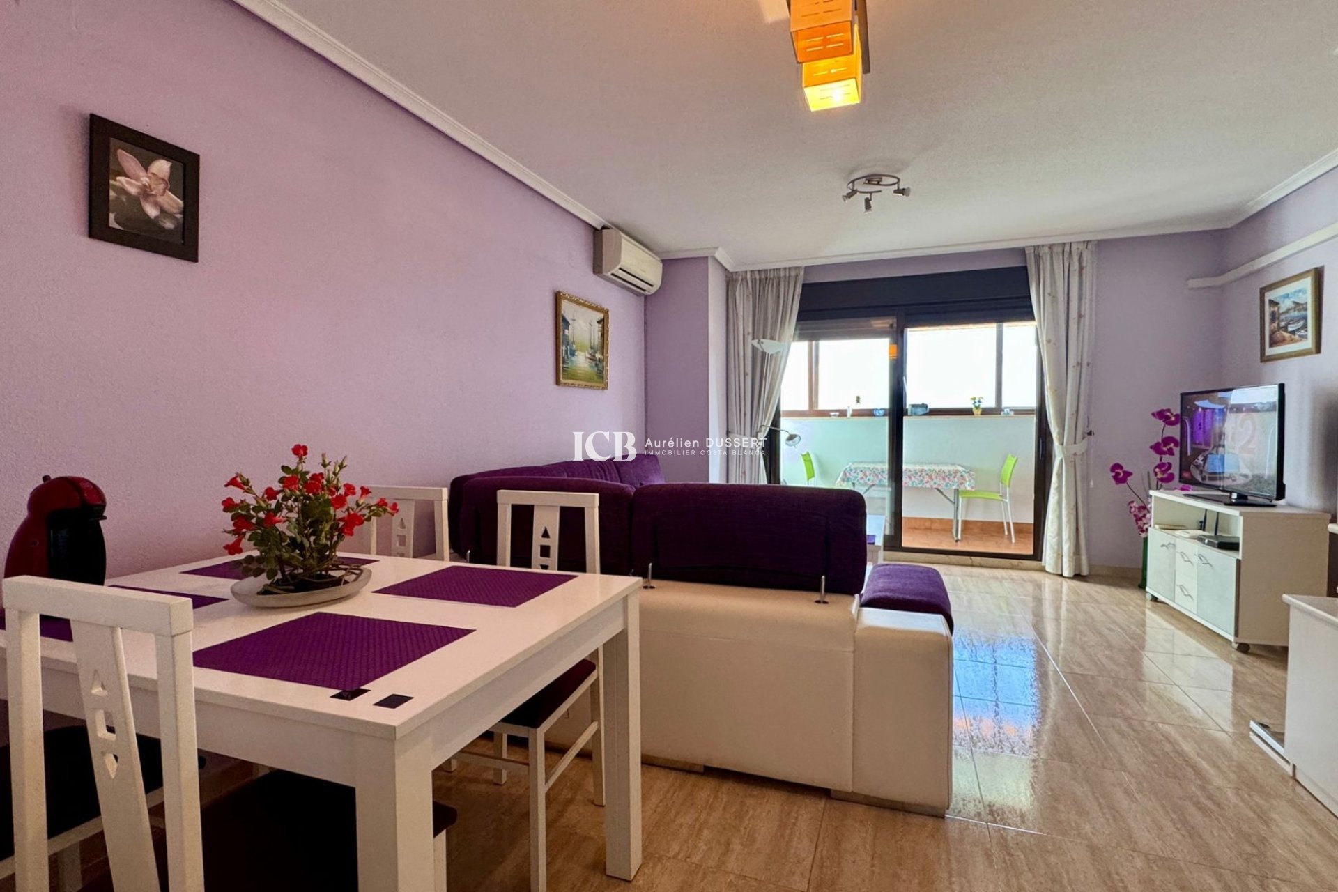 Reventa - Apartamento / piso -
Torrevieja - Torrevieja*