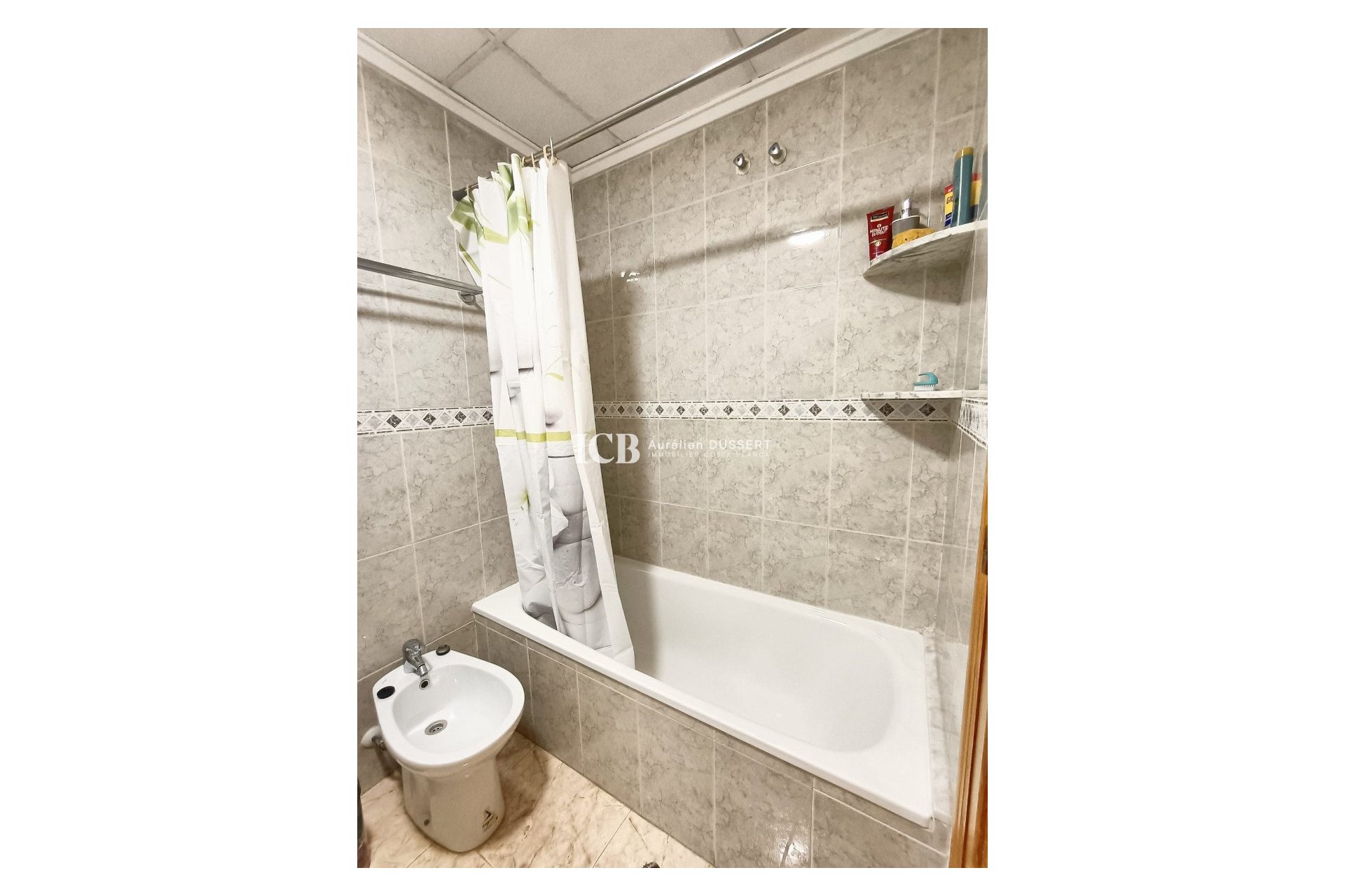 Reventa - Apartamento / piso -
Torrevieja