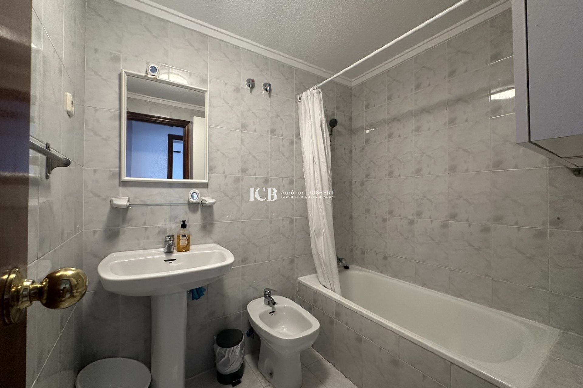 Reventa - Apartamento / piso -
Torrevieja