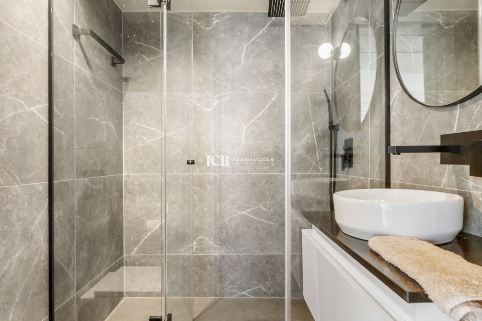 Reventa - Apartamento / piso -
Torrevieja