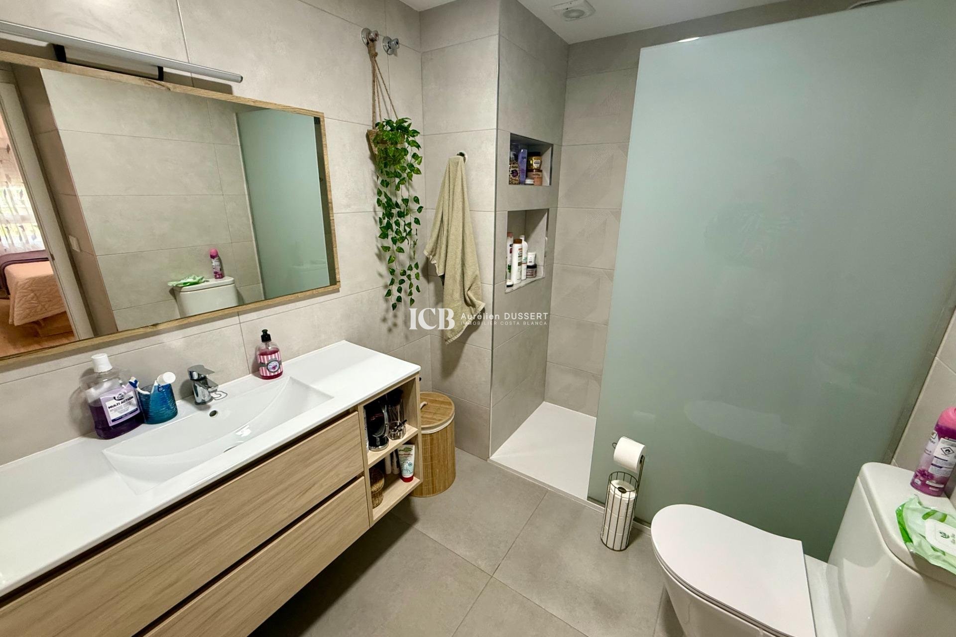 Reventa - Apartamento / piso -
Torrevieja