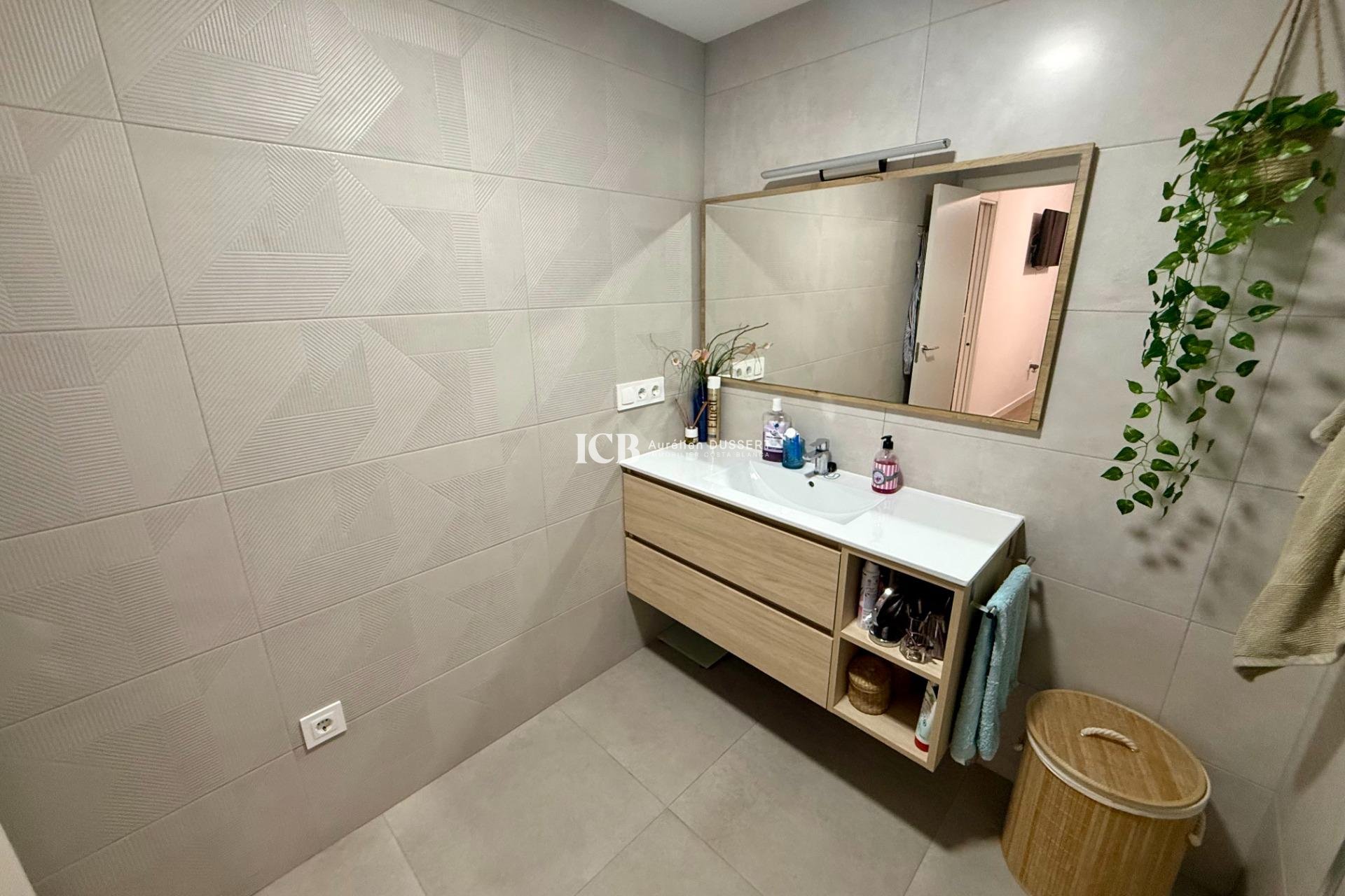 Reventa - Apartamento / piso -
Torrevieja