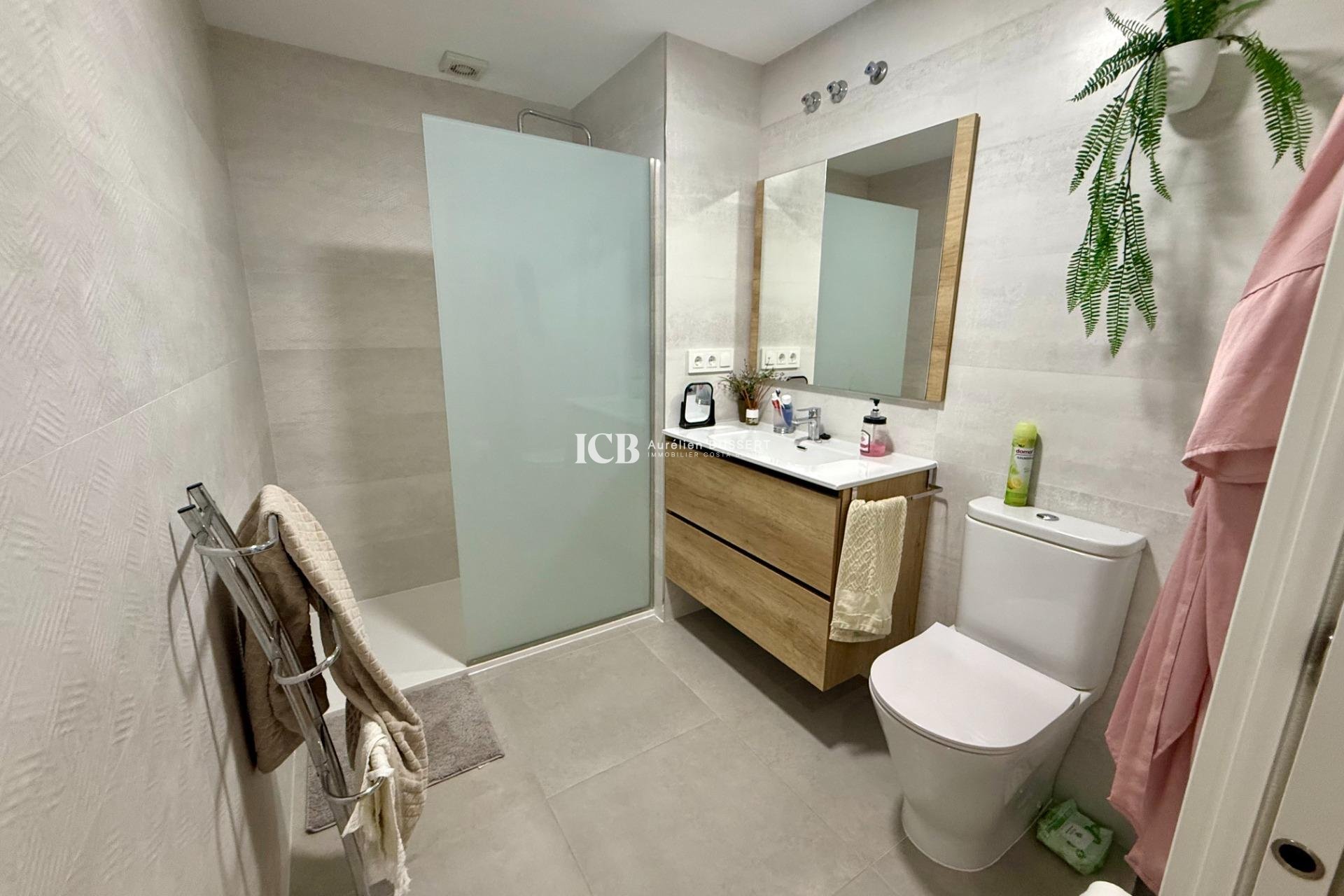 Reventa - Apartamento / piso -
Torrevieja