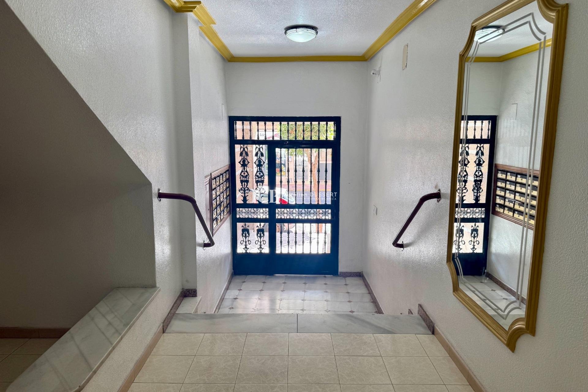 Reventa - Apartamento / piso -
Torrevieja