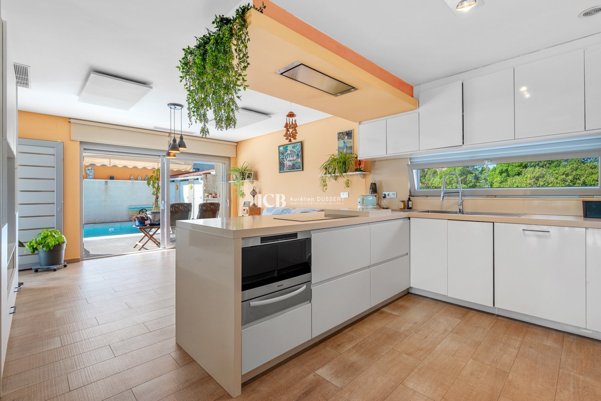 Reventa - Casa independiente -
Benijofar