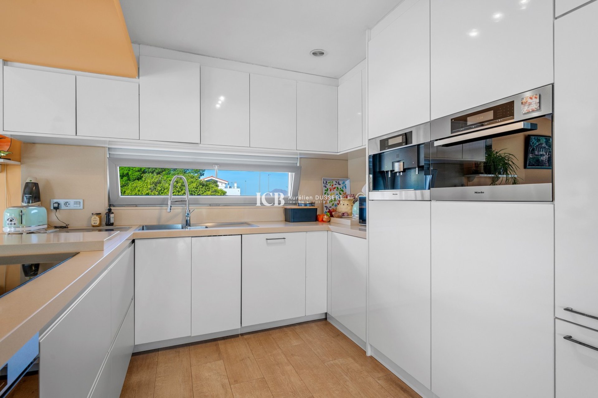 Reventa - Casa independiente -
Benijofar