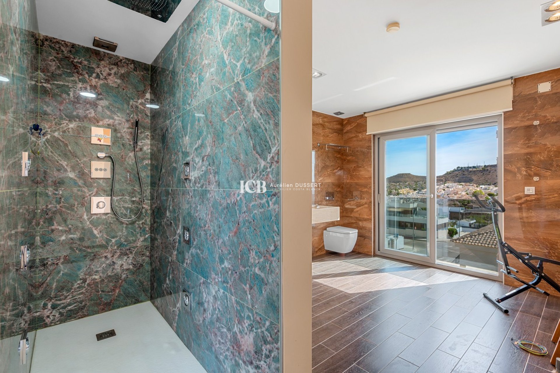 Reventa - Casa independiente -
Benijofar