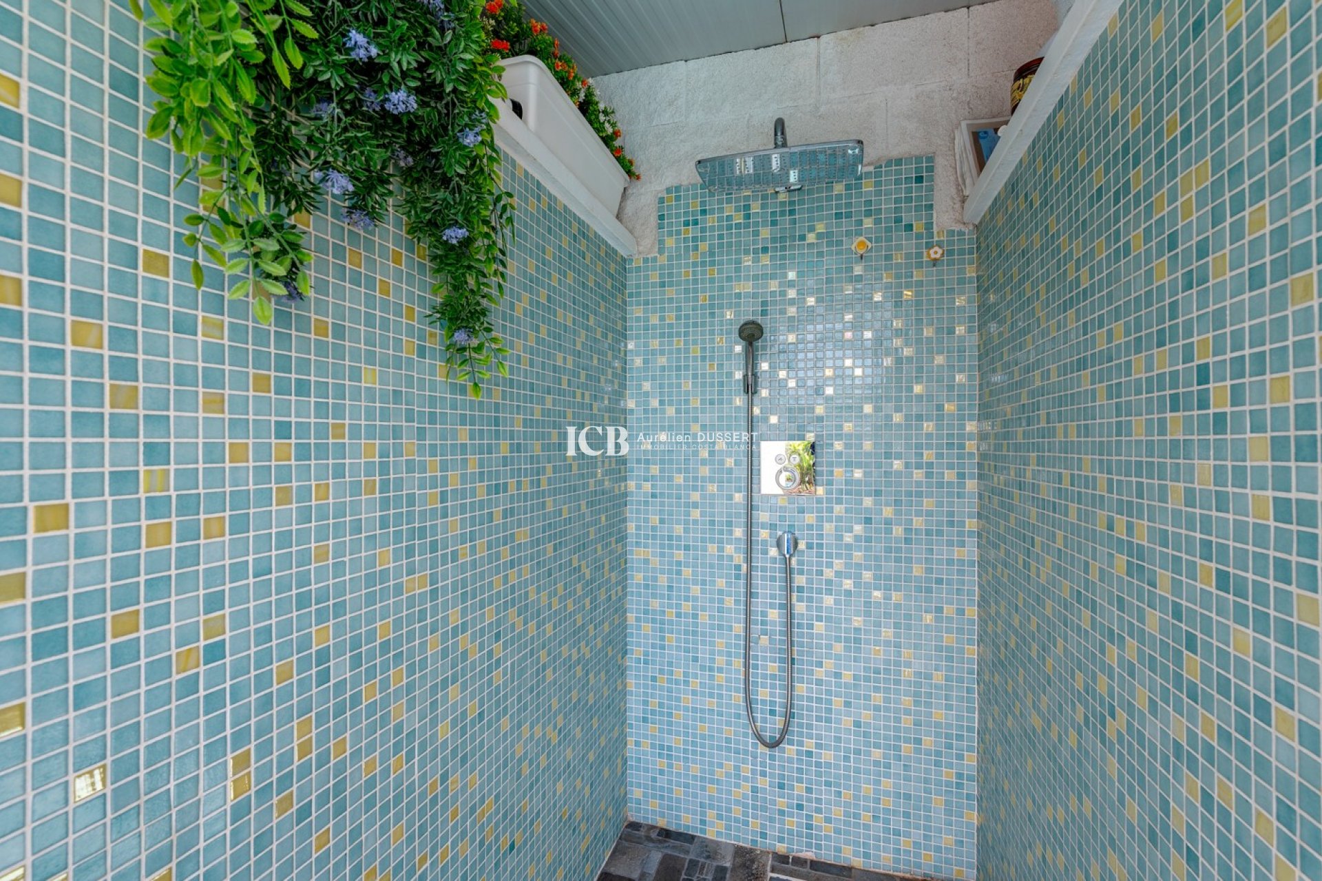 Reventa - Casa independiente -
Benijofar