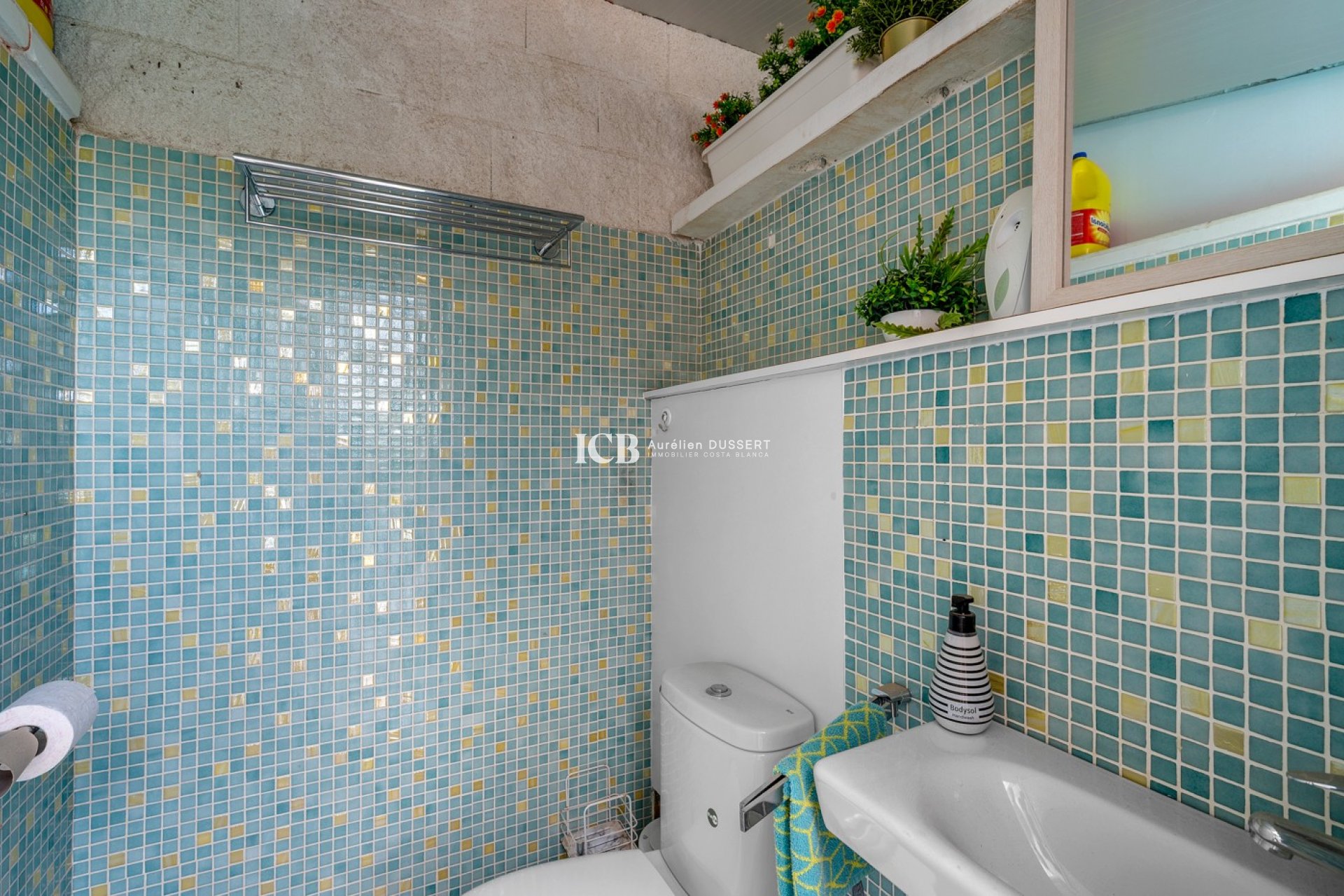 Reventa - Casa independiente -
Benijofar