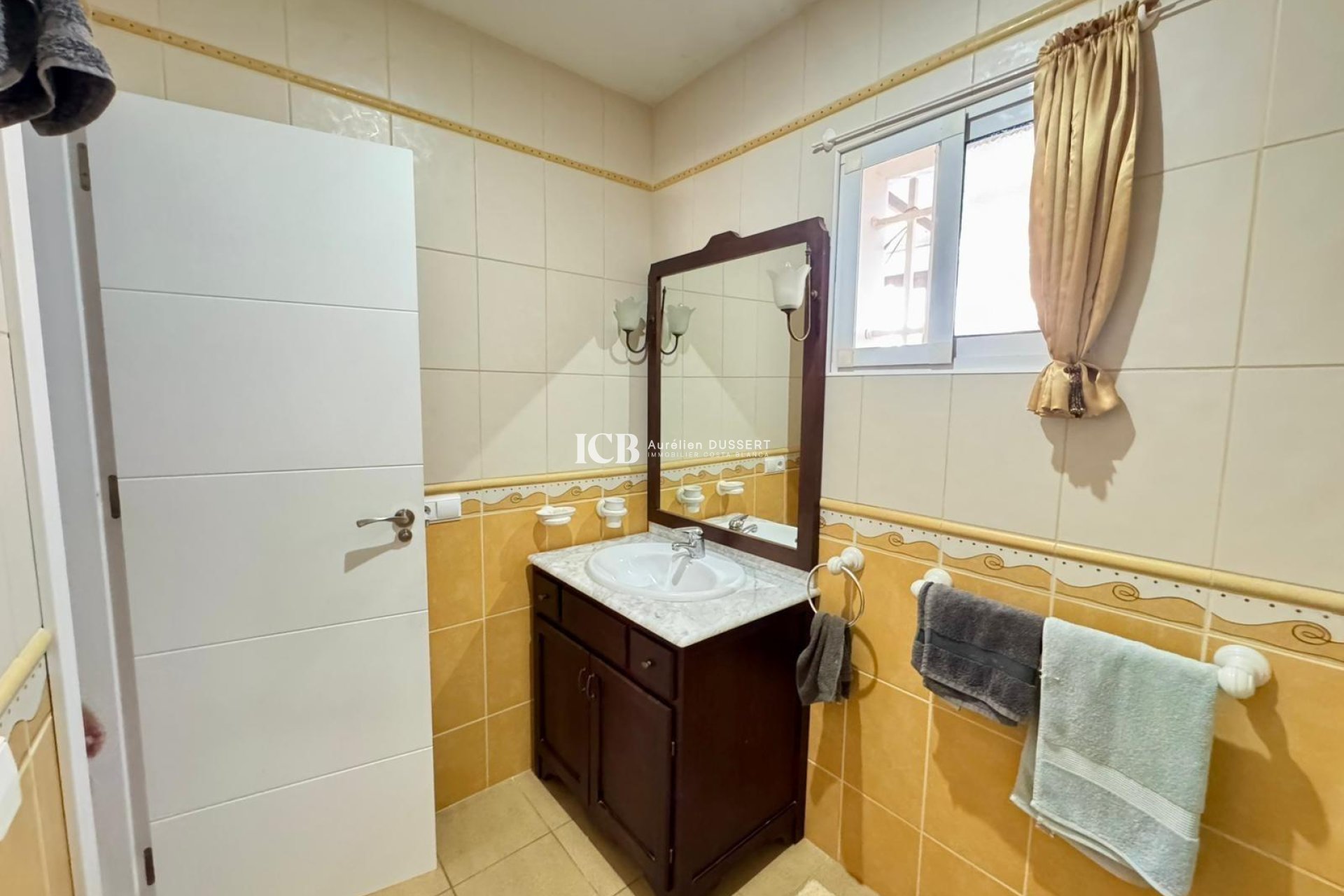 Reventa - Casa independiente -
Los Balcones - Torrevieja