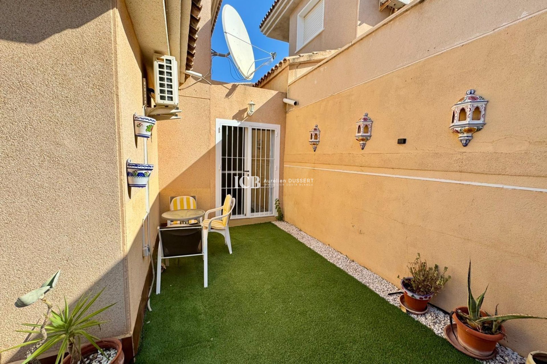 Reventa - Casa independiente -
Los Balcones - Torrevieja