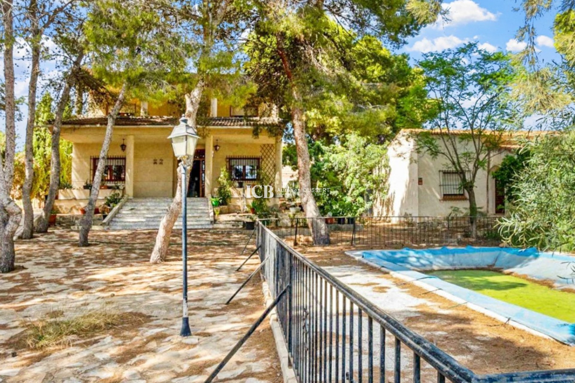 Reventa - Casa independiente -
Los Balcones - Torrevieja