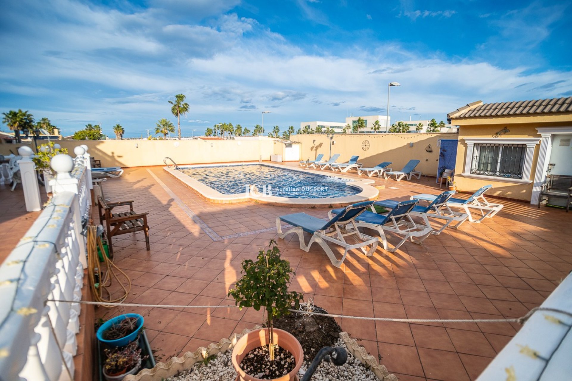 Reventa - Casa independiente -
Los Balcones - Torrevieja