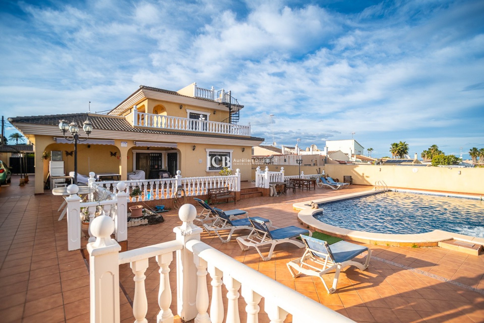 Reventa - Casa independiente -
Los Balcones - Torrevieja