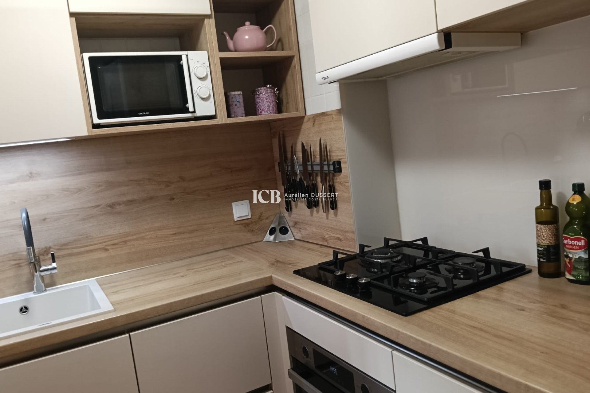 Reventa - Casa independiente -
Los Montesinos - La Herrada