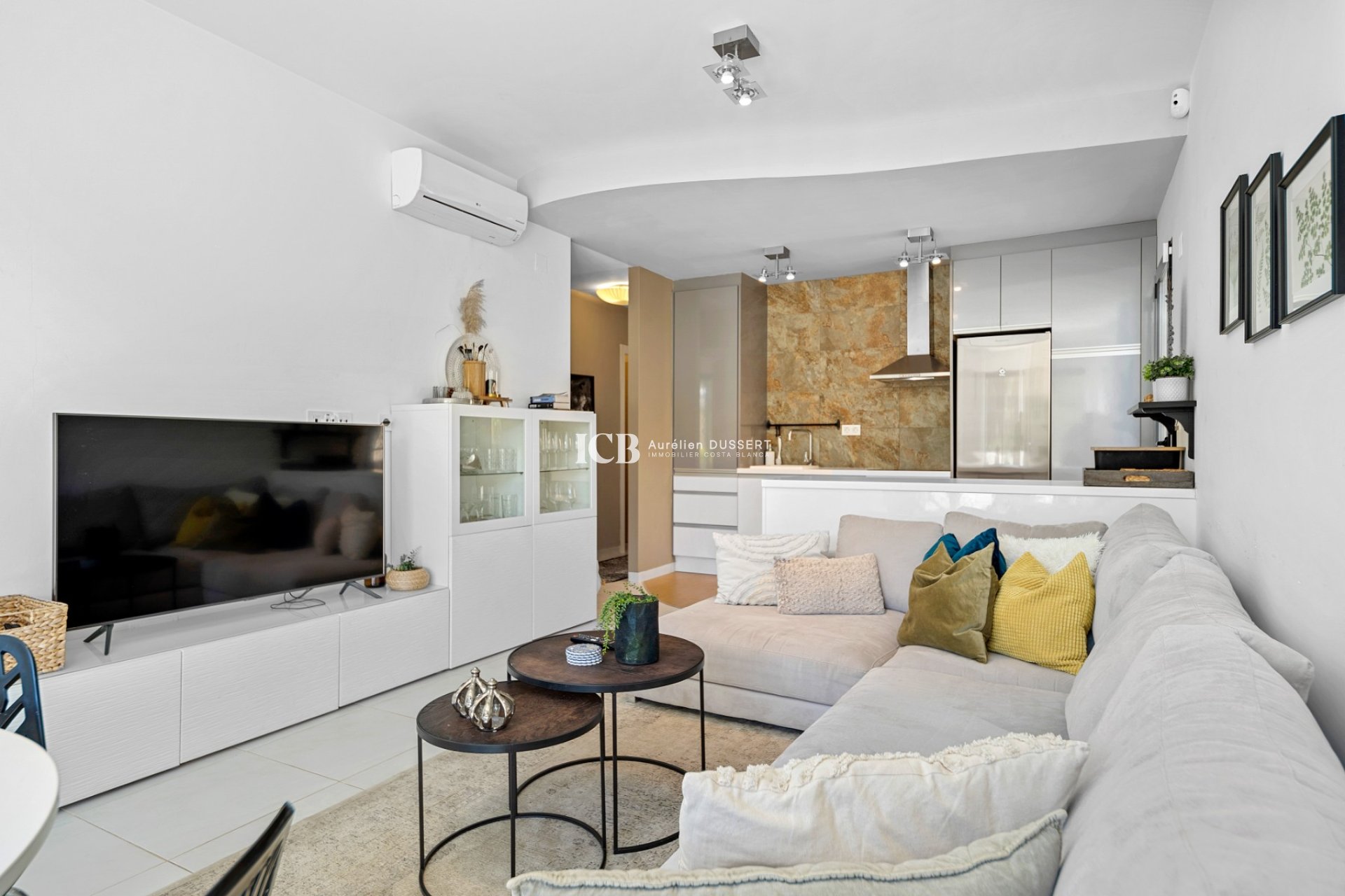 Reventa - Casa independiente -
Orihuela Costa - La Zenia