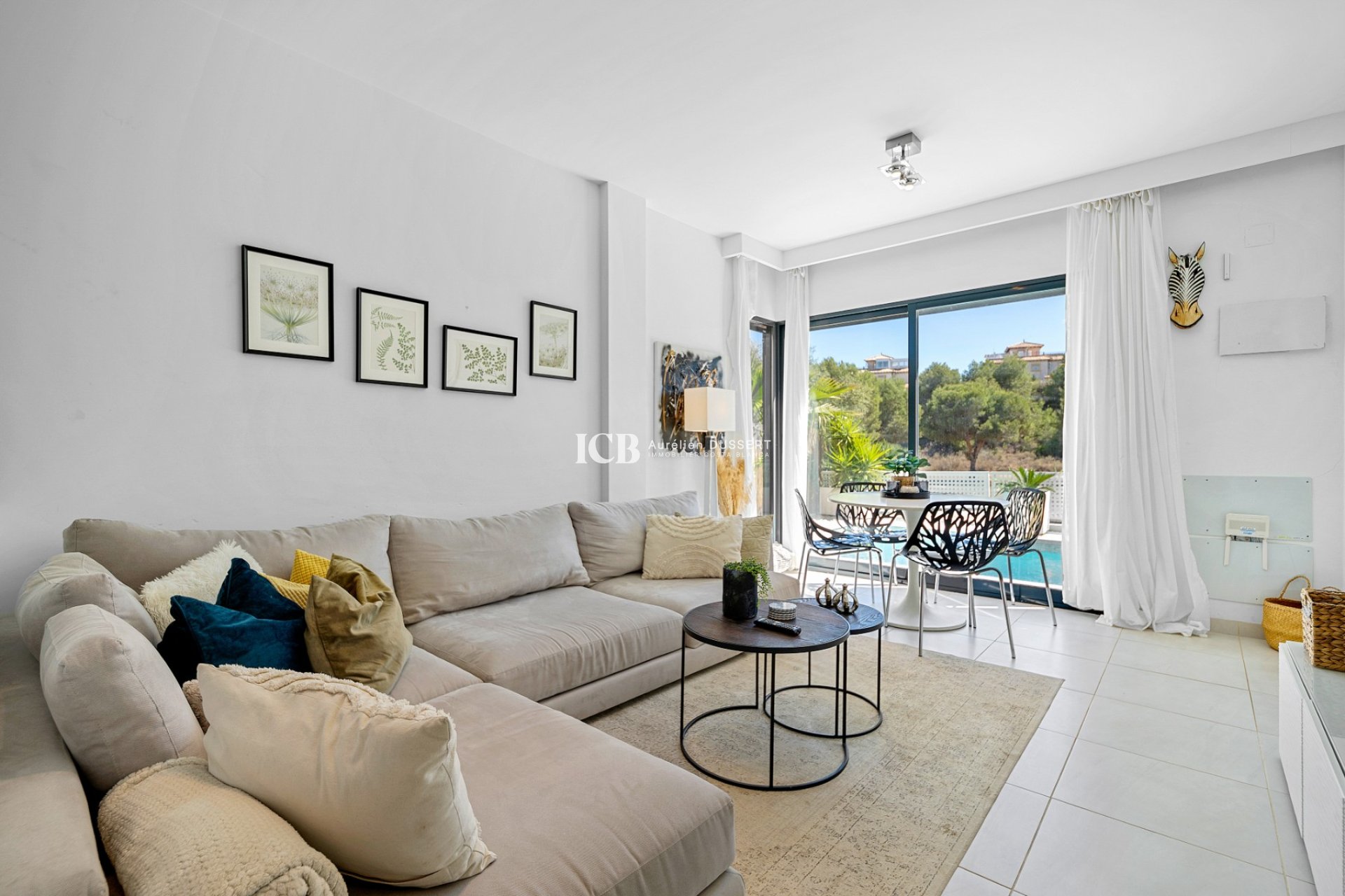 Reventa - Casa independiente -
Orihuela Costa - La Zenia