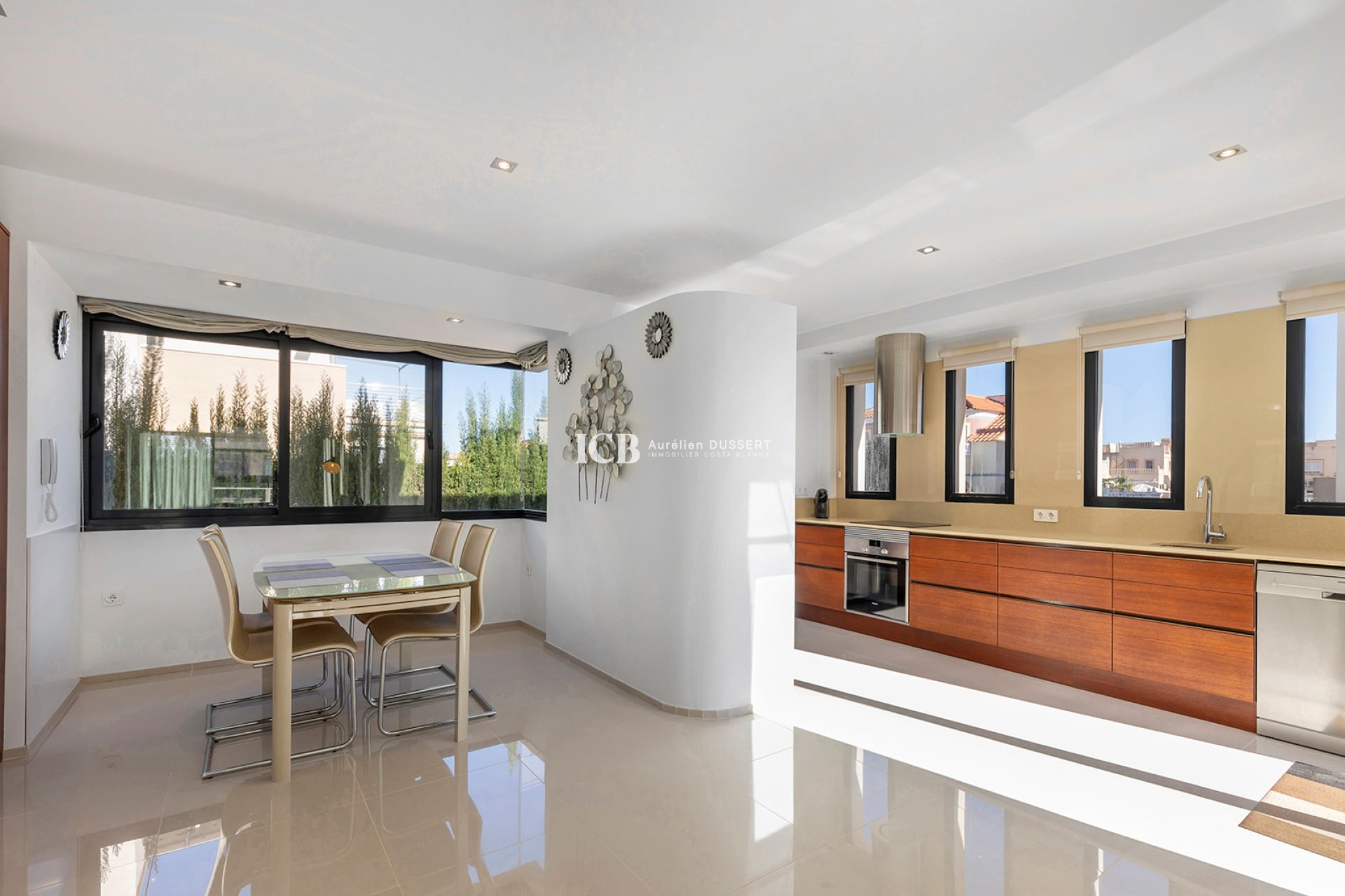 Reventa - Casa independiente -
Orihuela Costa - La Zenia