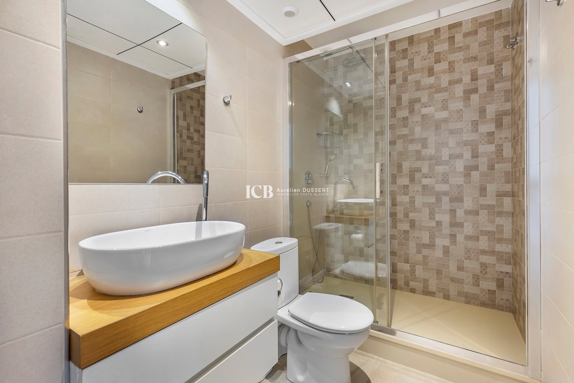 Reventa - Casa independiente -
Orihuela Costa - La Zenia