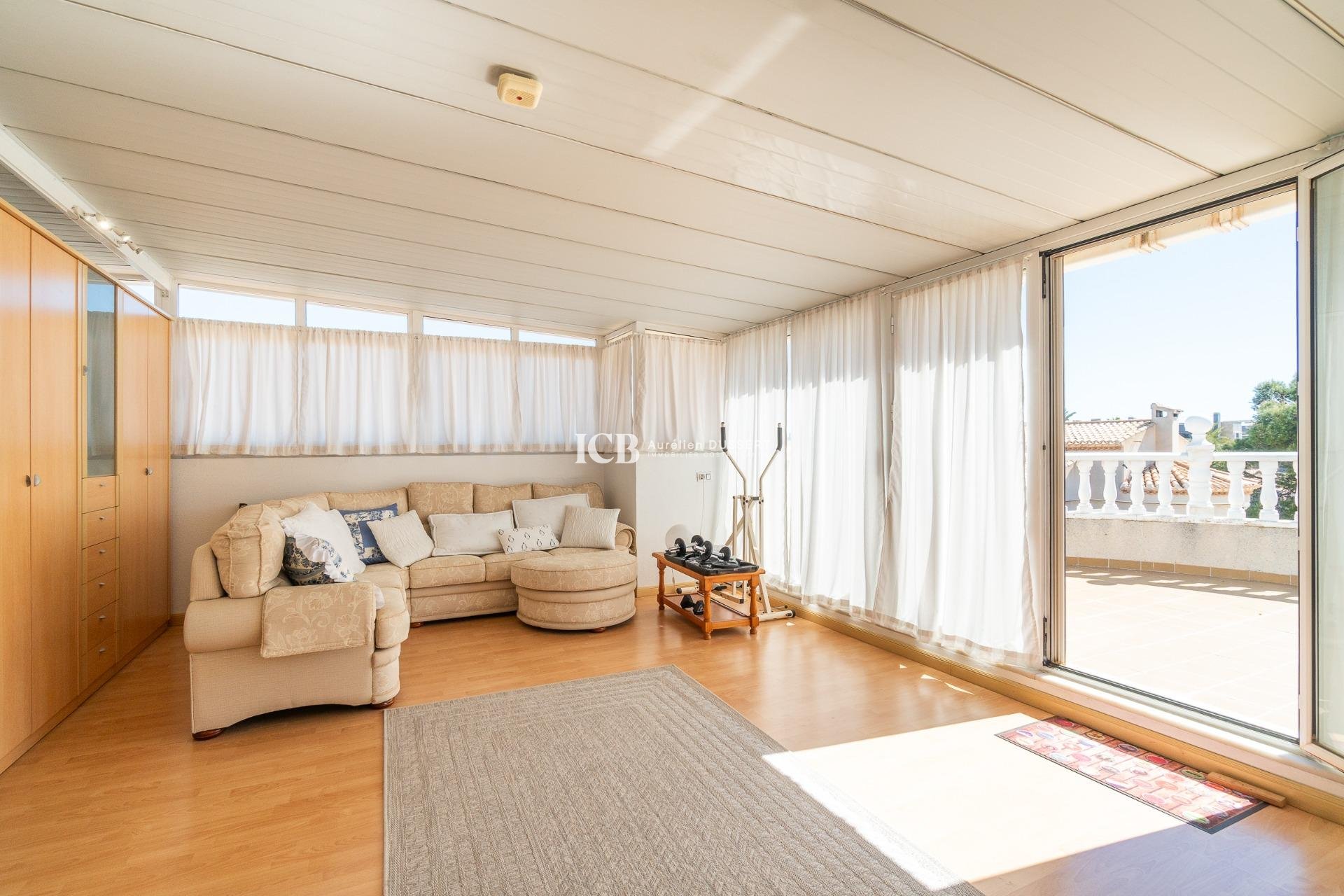 Reventa - Casa independiente -
Orihuela Costa - La Zenia