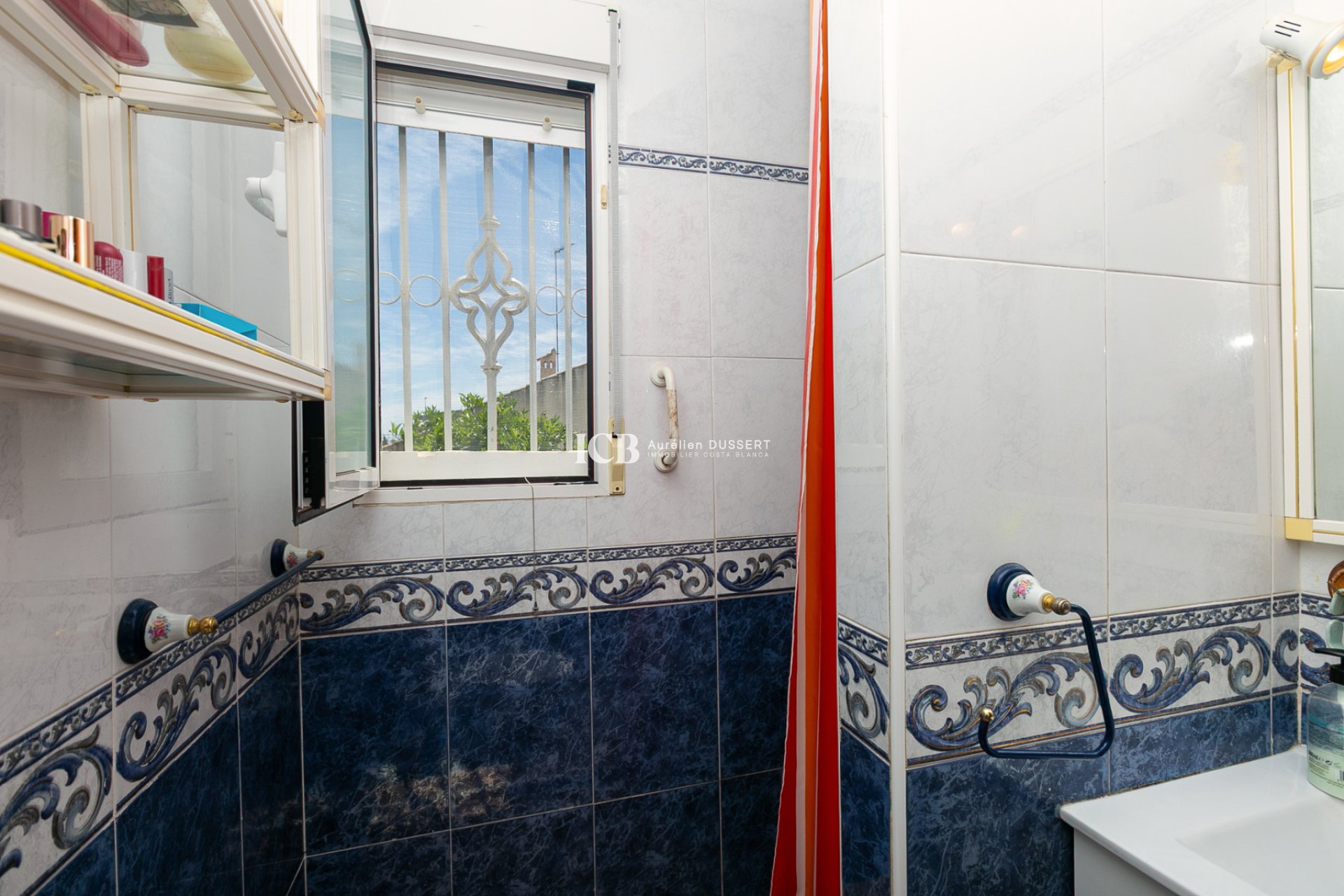 Reventa - Casa independiente -
Orihuela Costa - La Zenia
