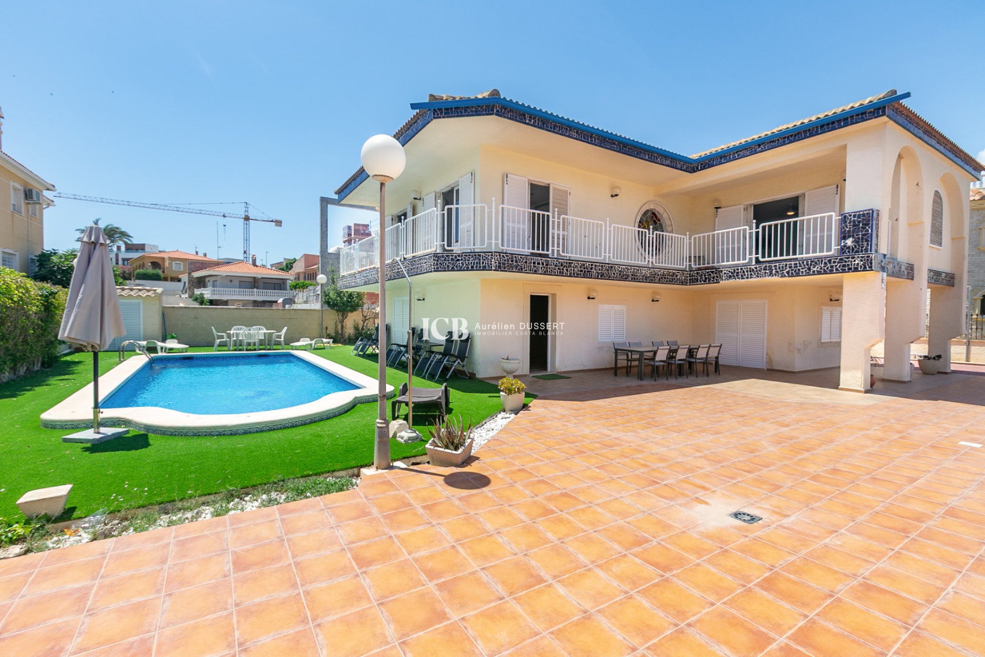 Reventa - Casa independiente -
Orihuela Costa - La Zenia