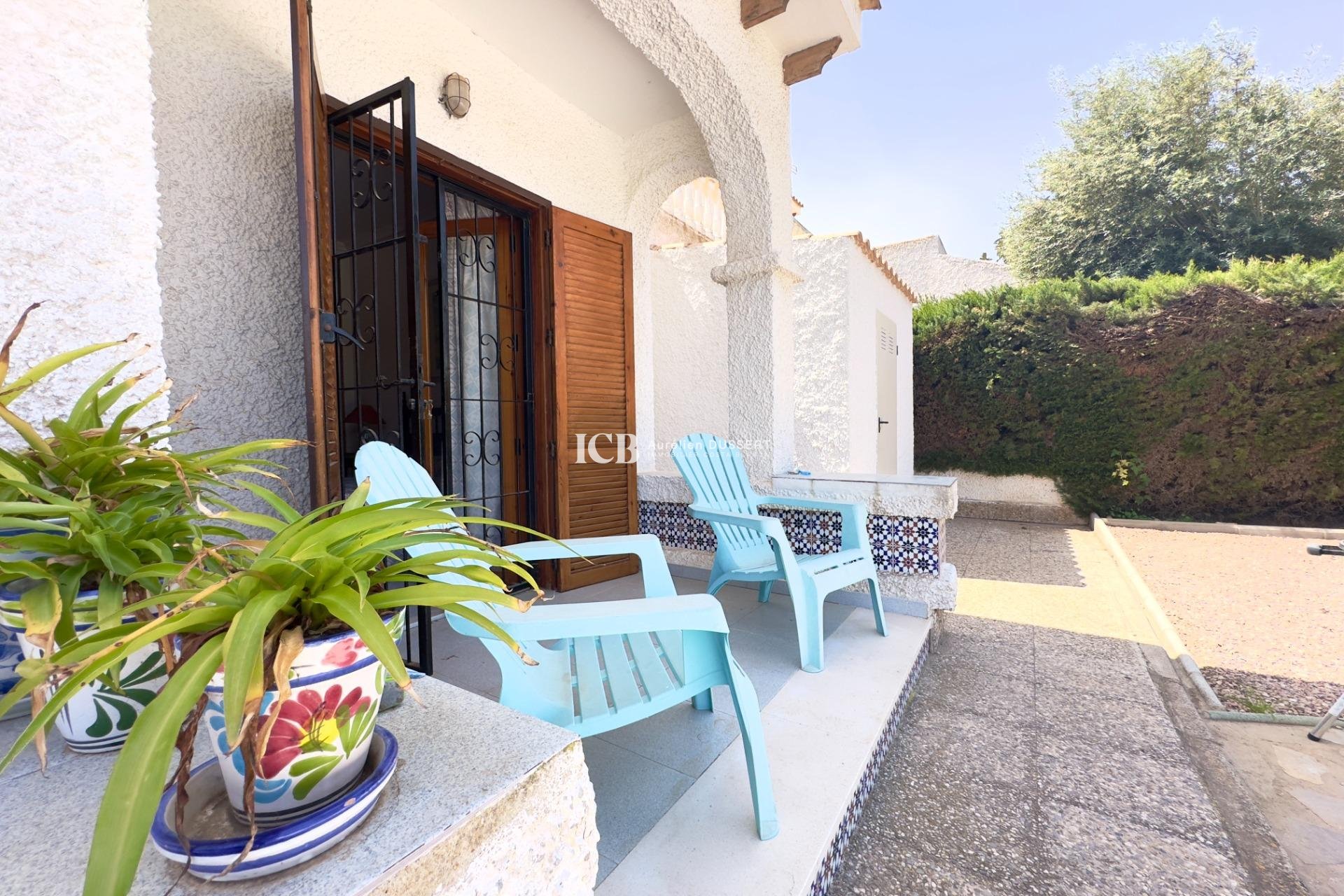 Reventa - Casa independiente -
Orihuela Costa - La Zenia