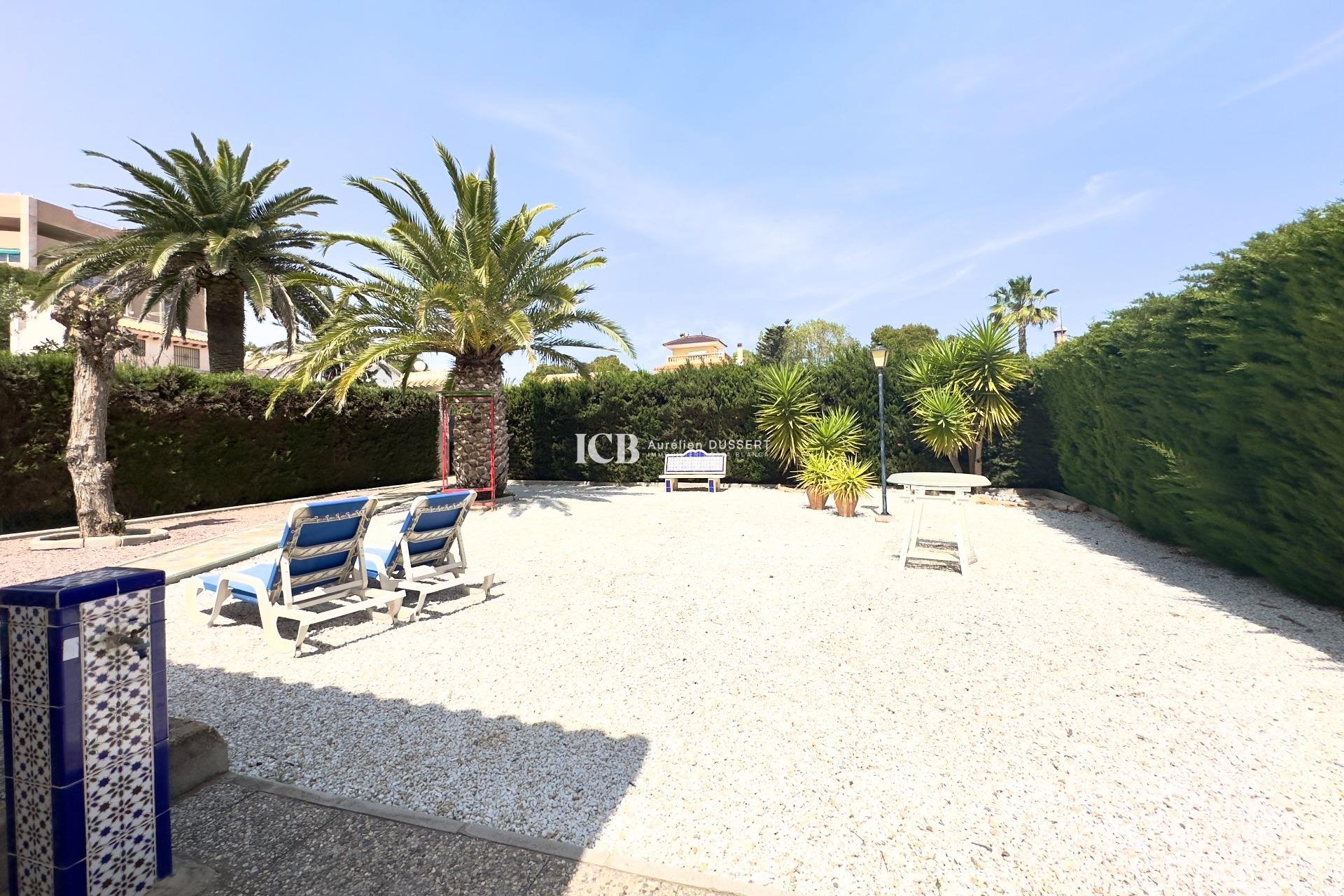 Reventa - Casa independiente -
Orihuela Costa - La Zenia