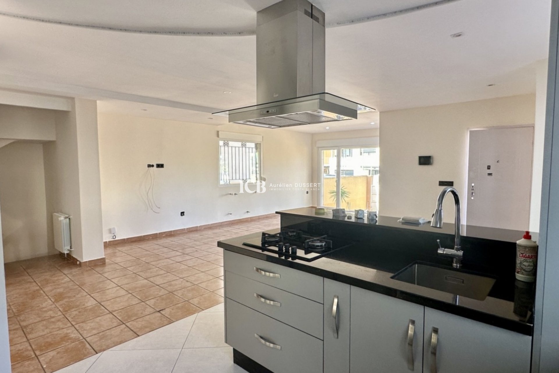 Reventa - Casa independiente -
Orihuela Costa - Las Filipinas