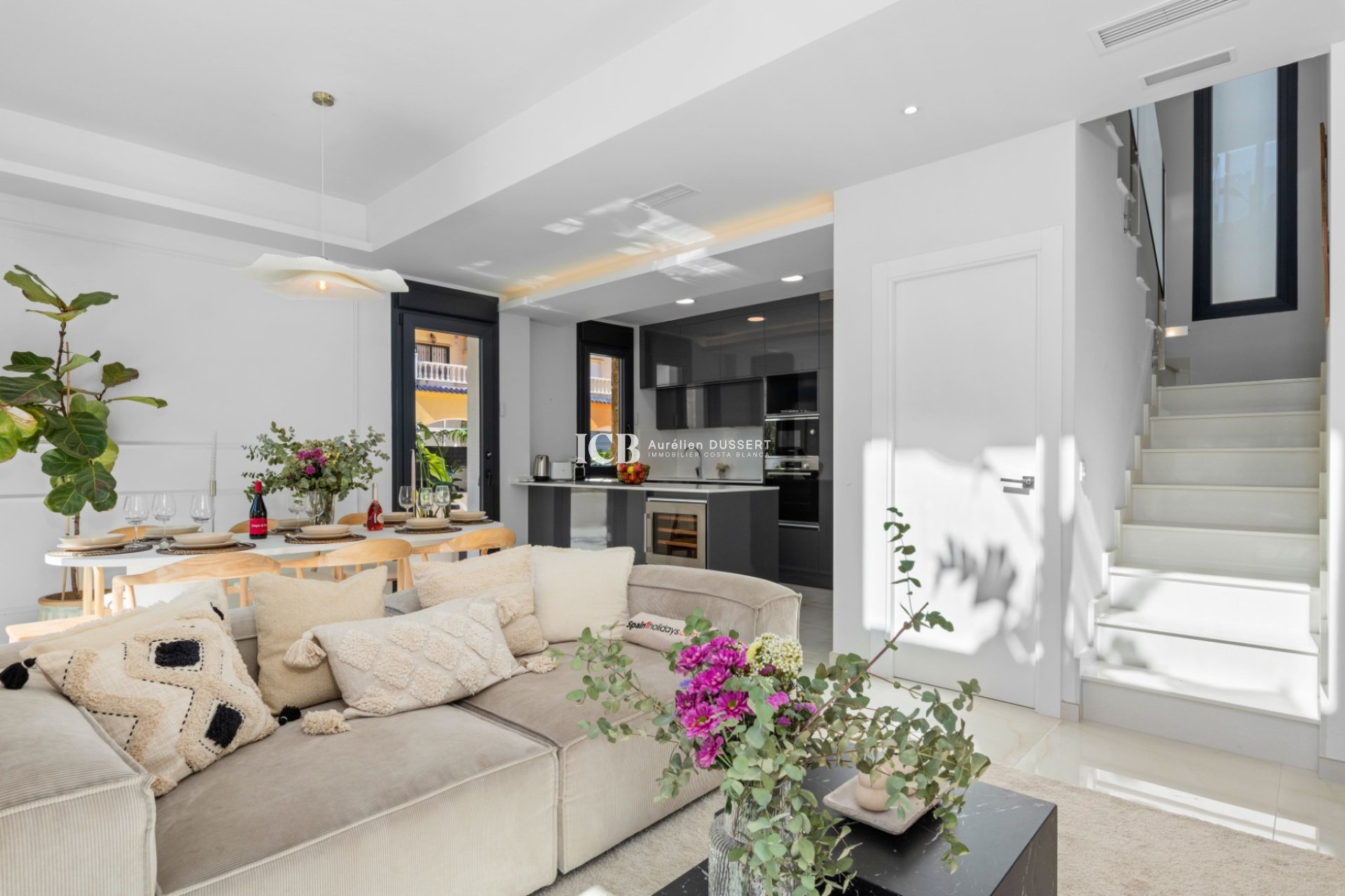 Reventa - Casa independiente -
Orihuela Costa - Lomas de Campoamor