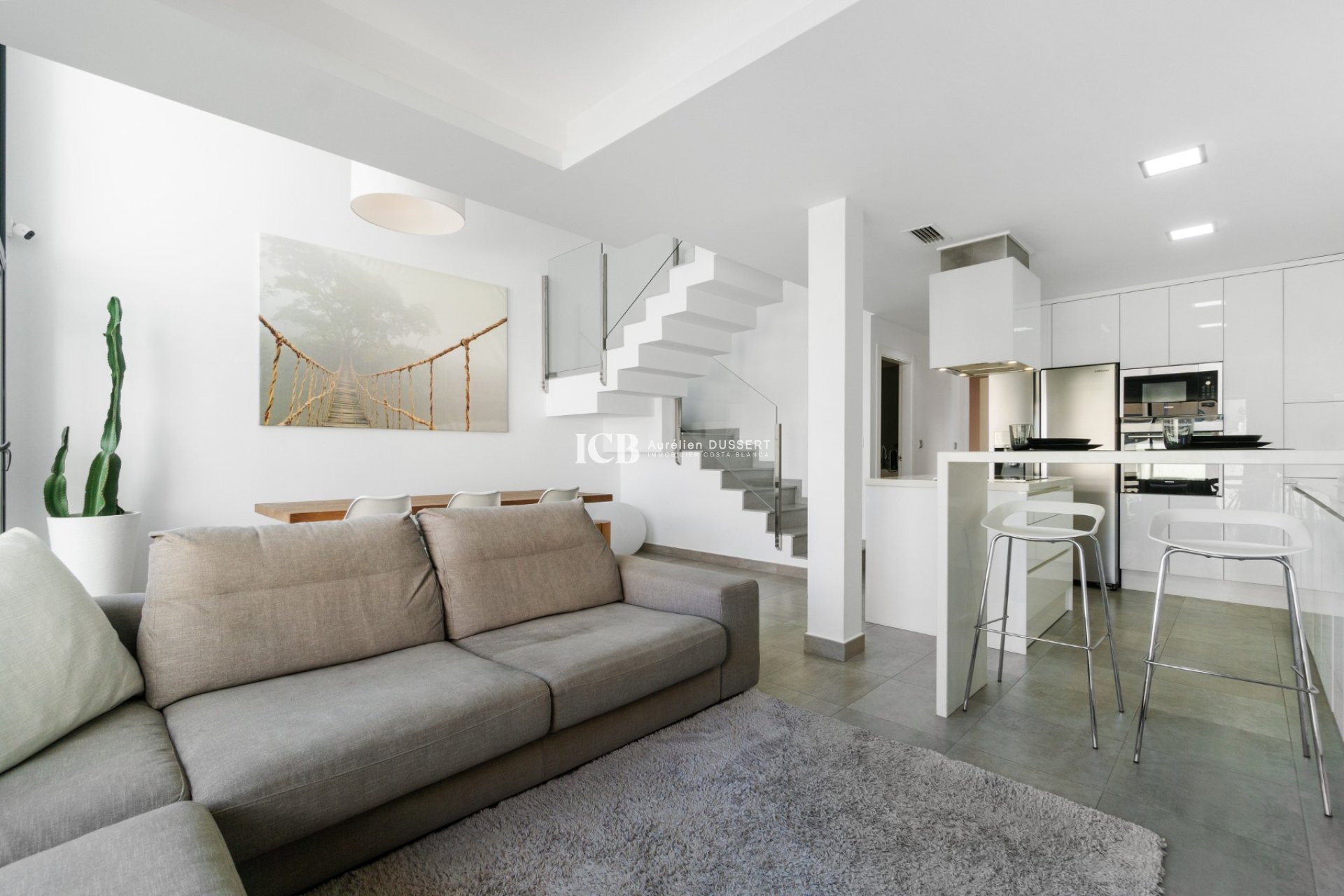 Reventa - Casa independiente -
Orihuela Costa - Los Dolses