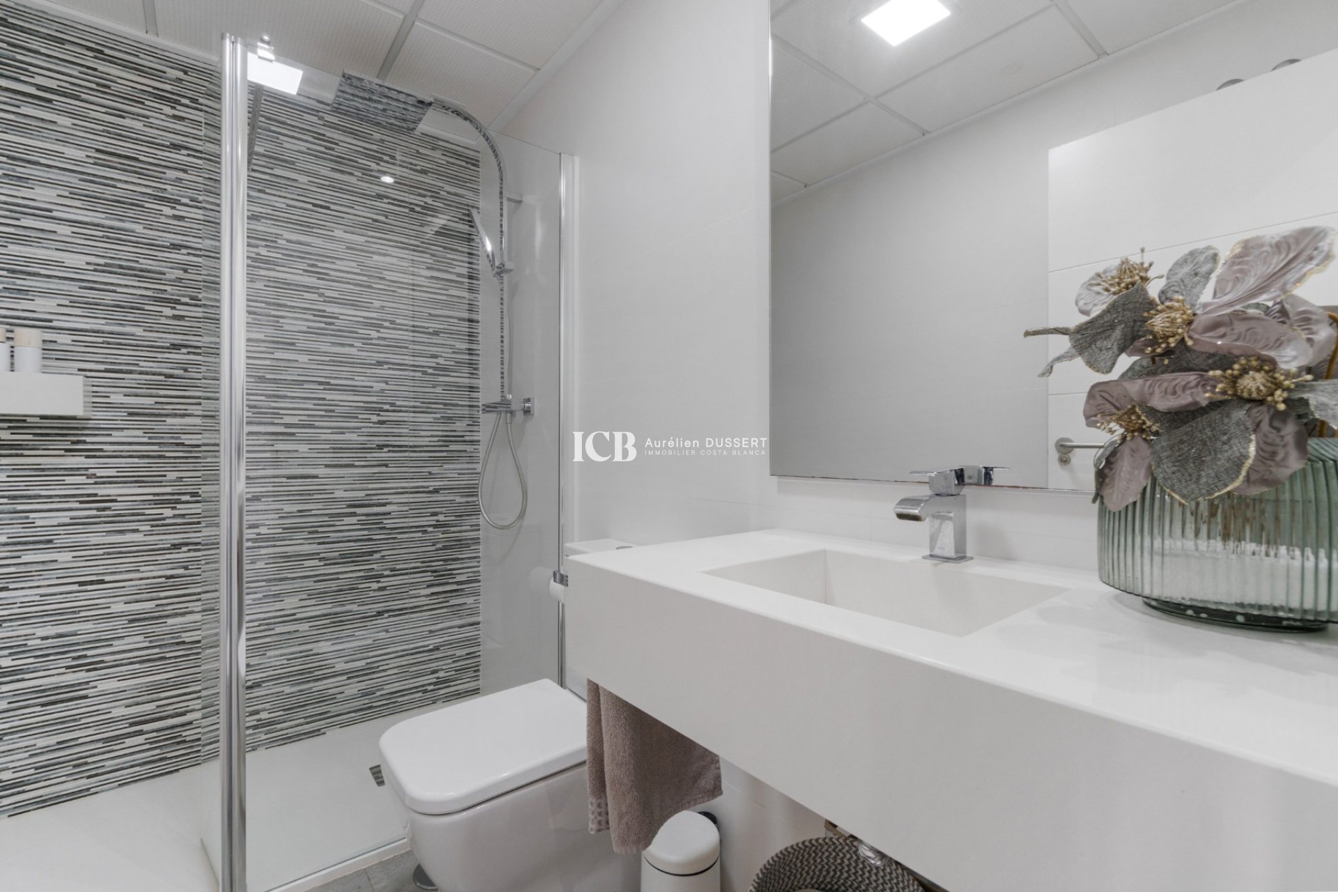 Reventa - Casa independiente -
Orihuela Costa - Los Dolses